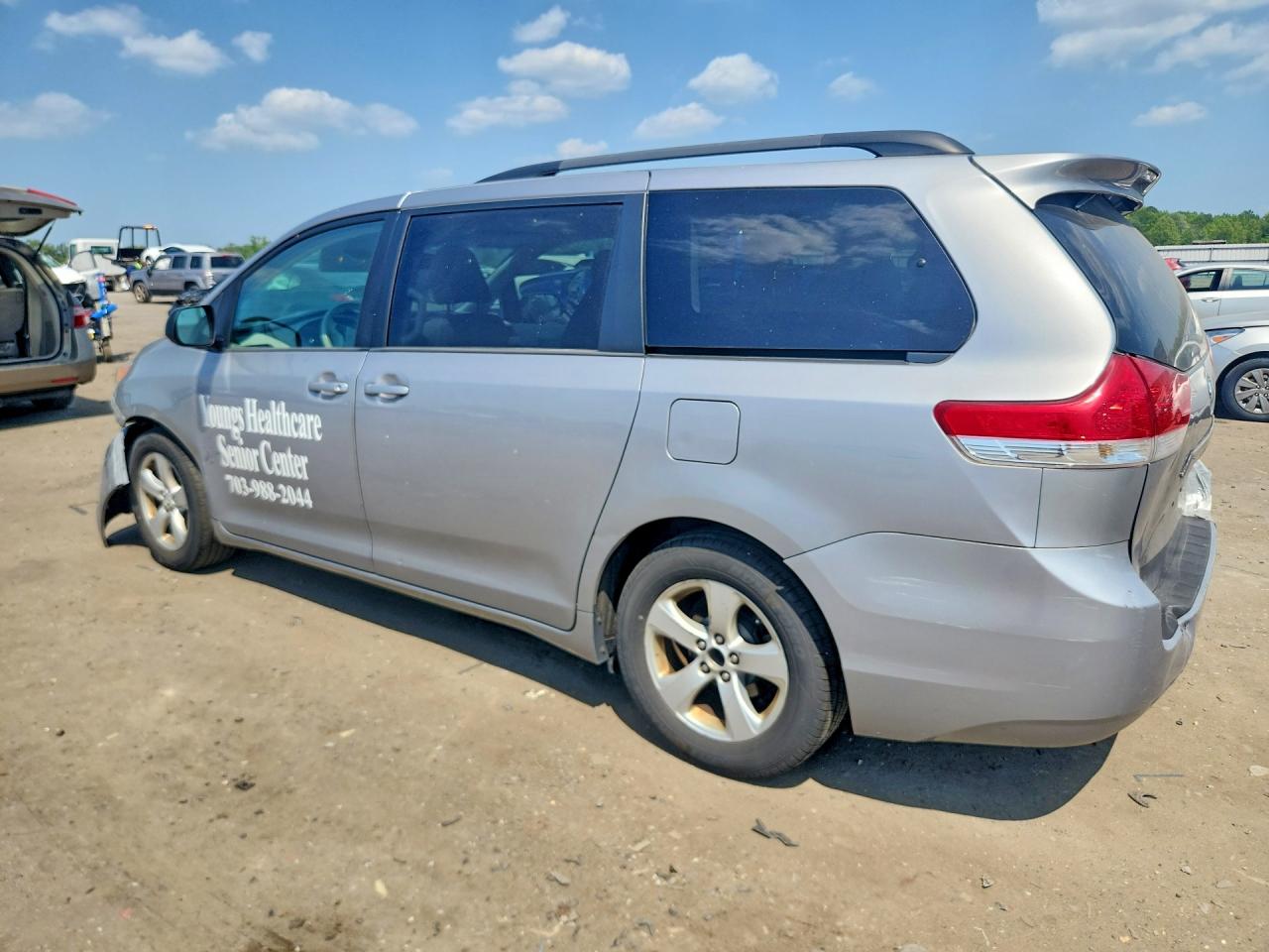 2013 Toyota Sienna Le Silver vin: 5TDKK3DC9DS321403