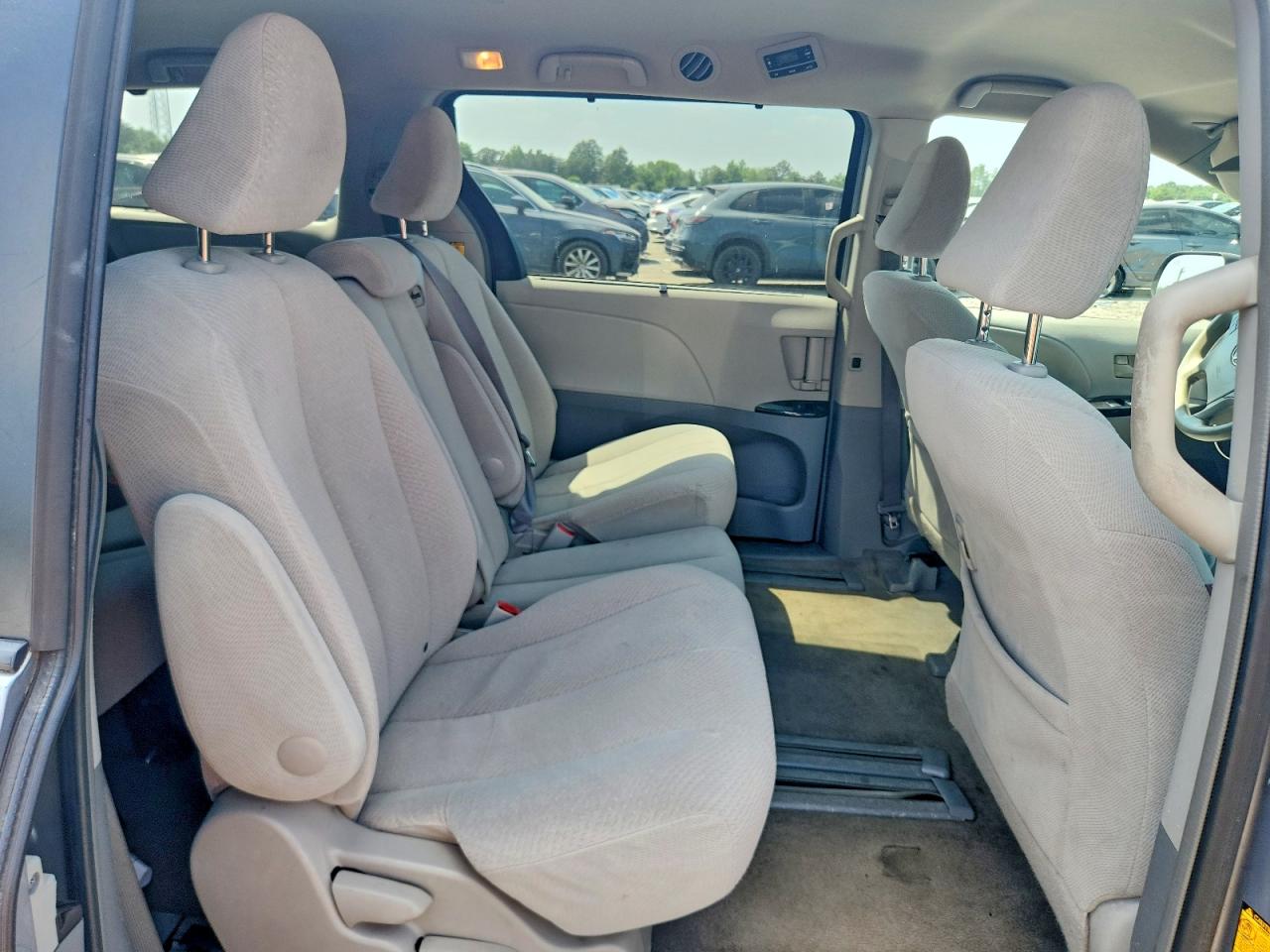2013 Toyota Sienna Le Silver vin: 5TDKK3DC9DS321403