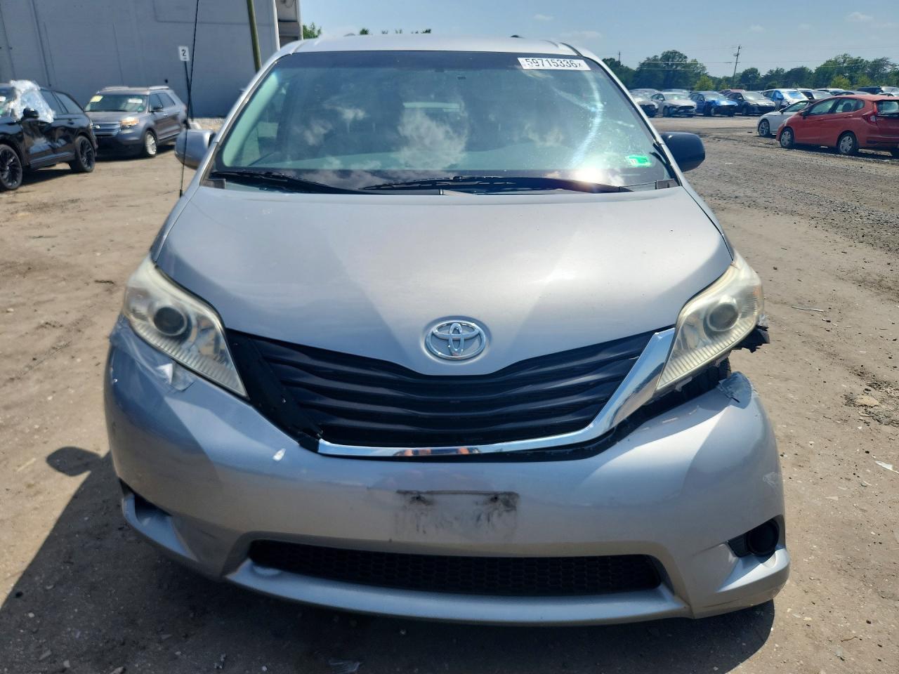2013 Toyota Sienna Le Silver vin: 5TDKK3DC9DS321403