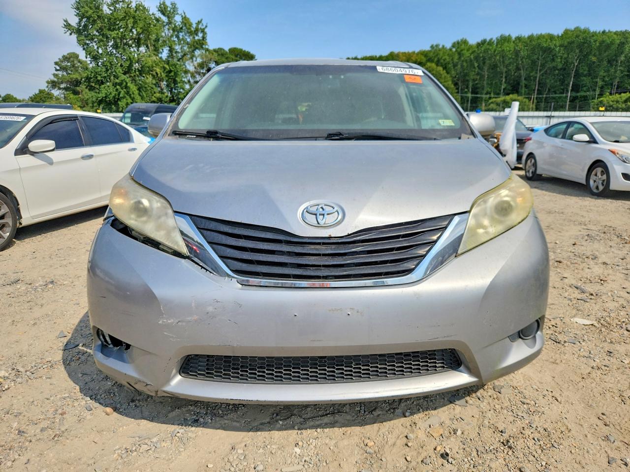 2013 Toyota Sienna Le Silver vin: 5TDKK3DC9DS380855