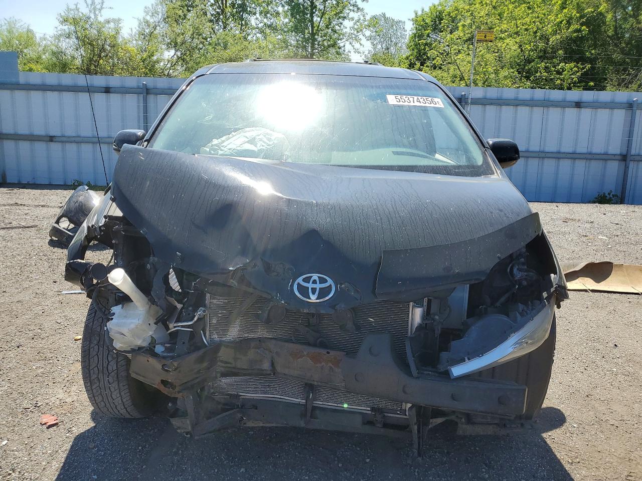 2013 Toyota Sienna Le Black vin: 5TDKK3DC9DS398482