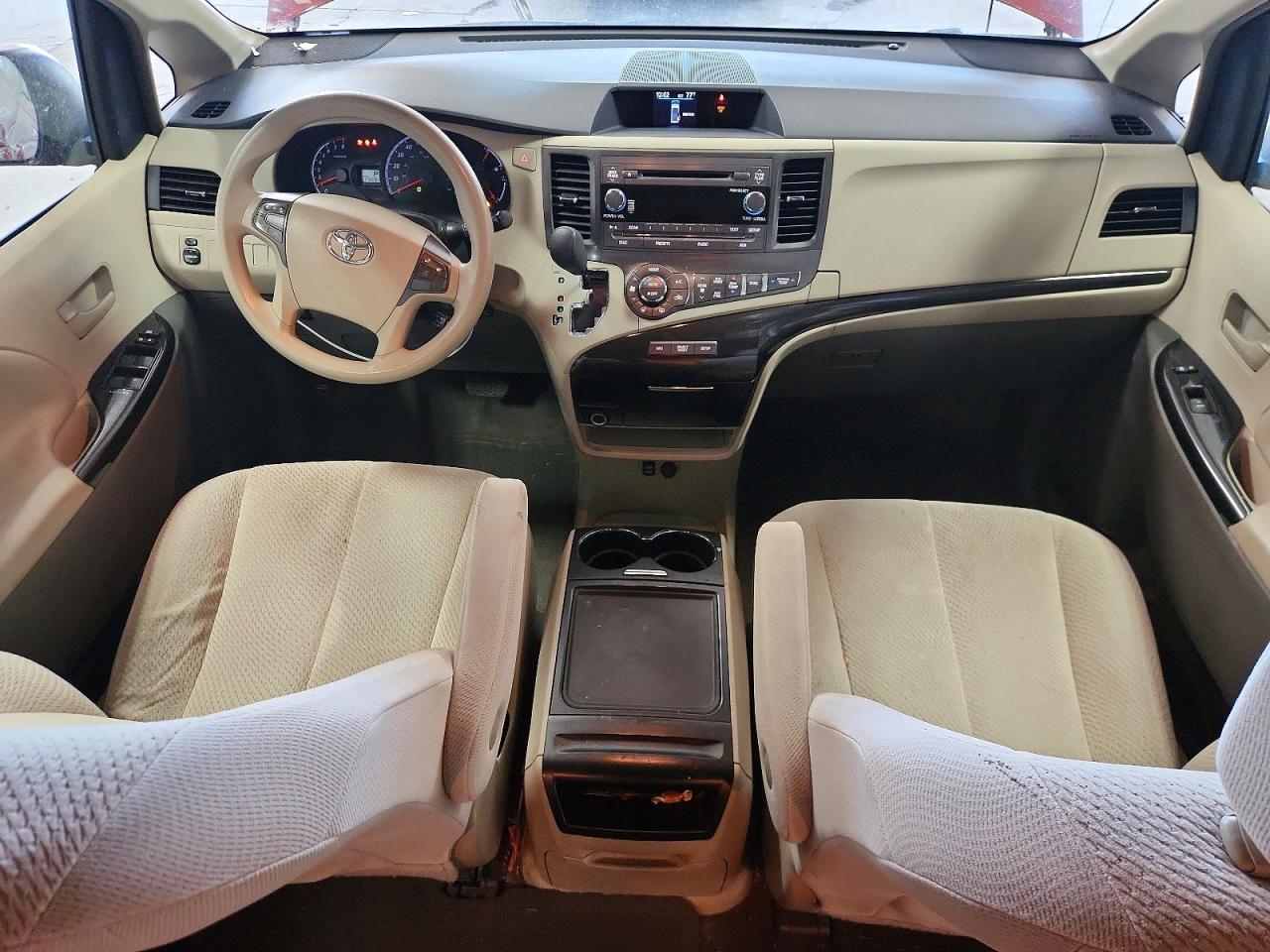 2013 Toyota Sienna Le Темно-бордовый vin: 5TDKK3DC9DS400425