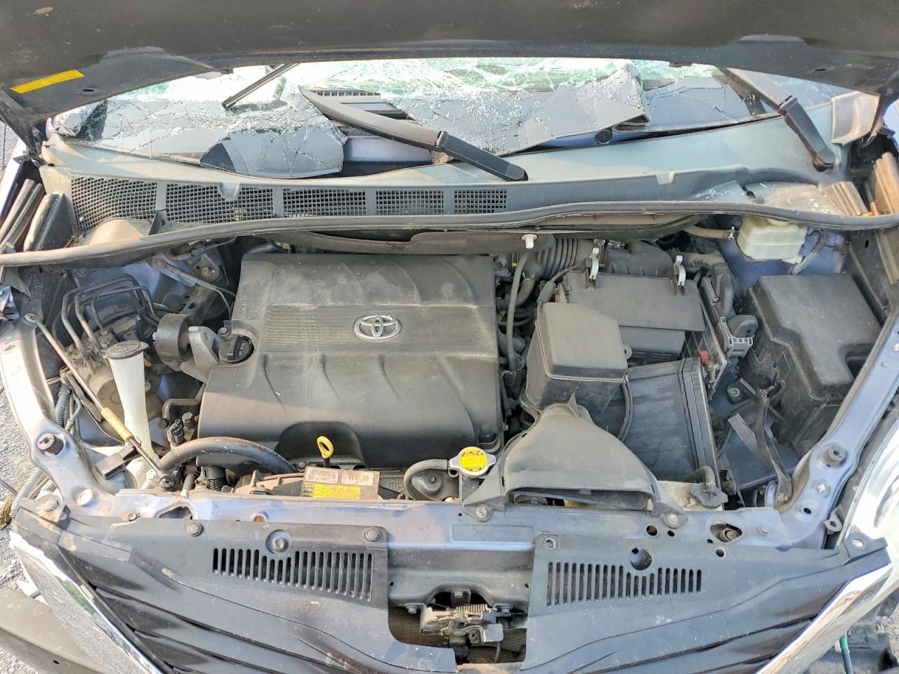 2013 Toyota Sienna Le Синий vin: 5TDKK3DC9DS404992