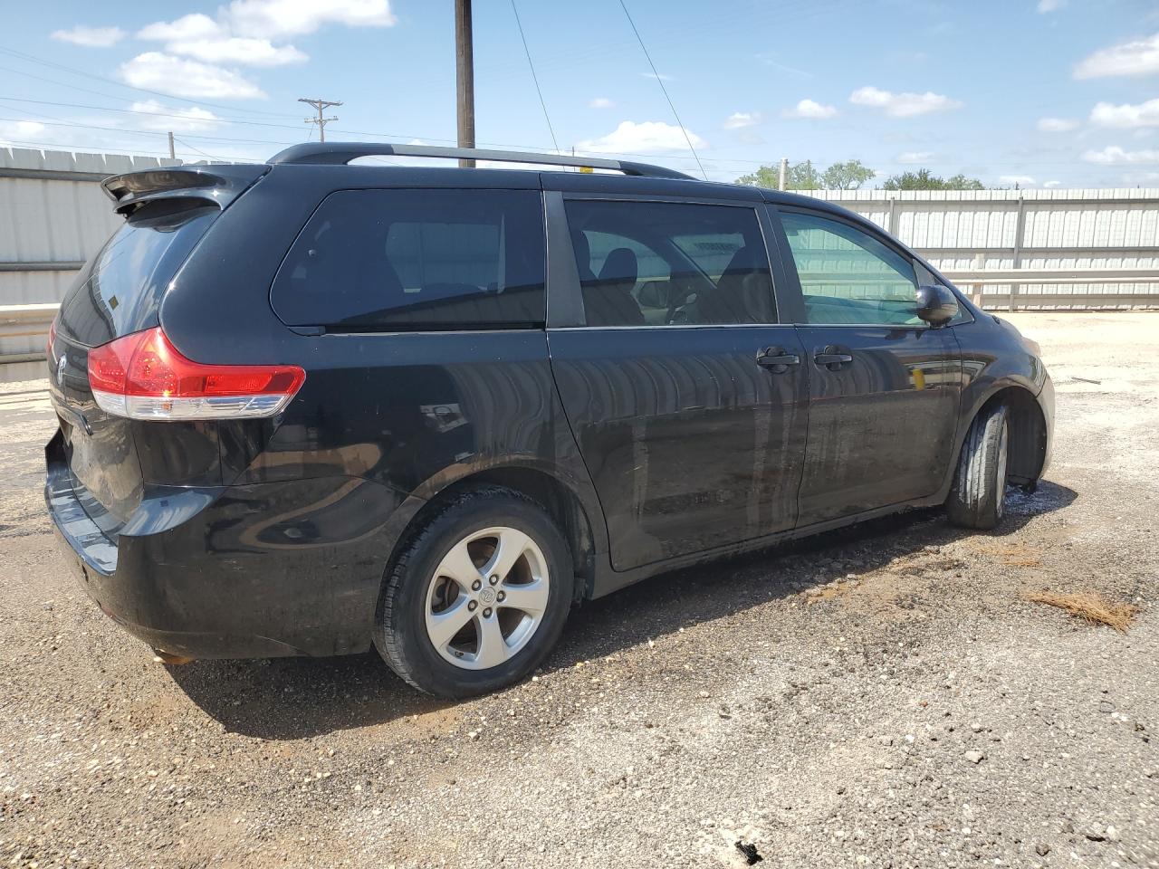 2014 Toyota Sienna Le Black vin: 5TDKK3DC9ES476356 Damage: Right Sliding Door, Multiple Scratches Heavy, 2