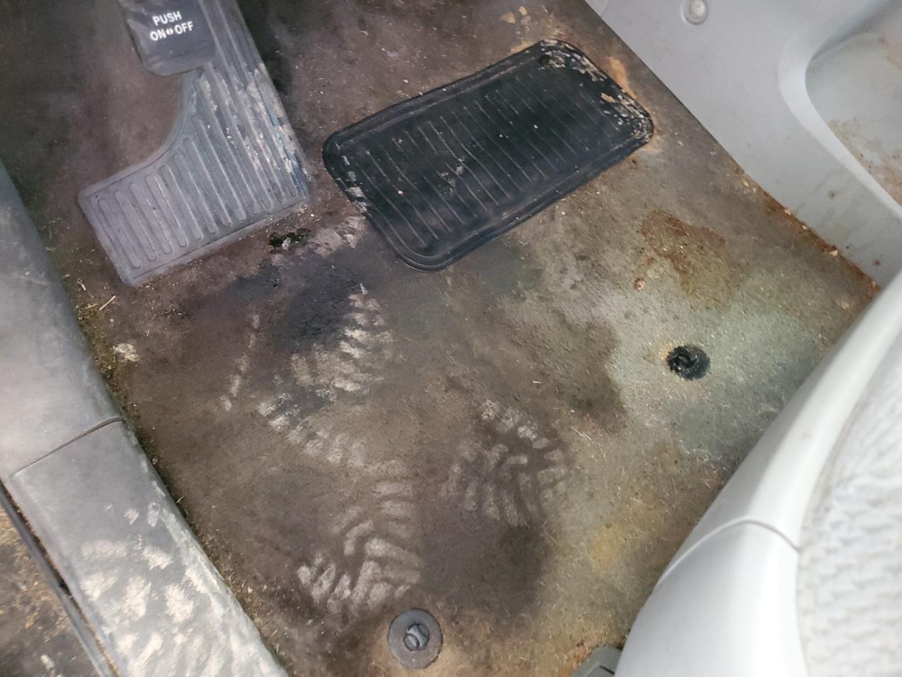 2014 Toyota Sienna Le Black vin: 5TDKK3DC9ES476356 Damage: Left Front Carpet, Stained, Permanent