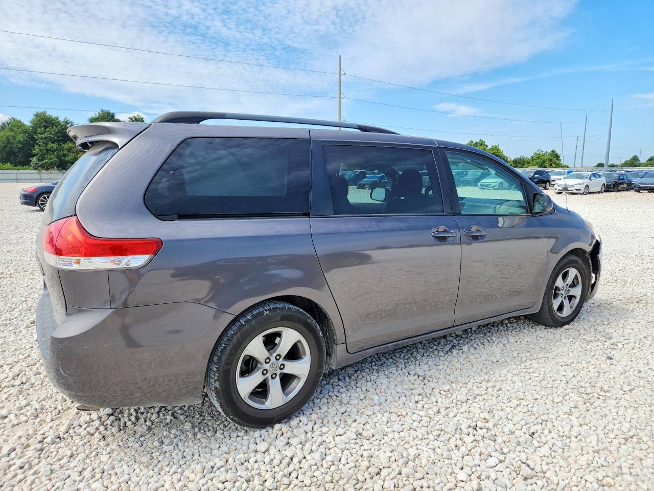 2014 Toyota Sienna Le Gray vin: 5TDKK3DC9ES486109