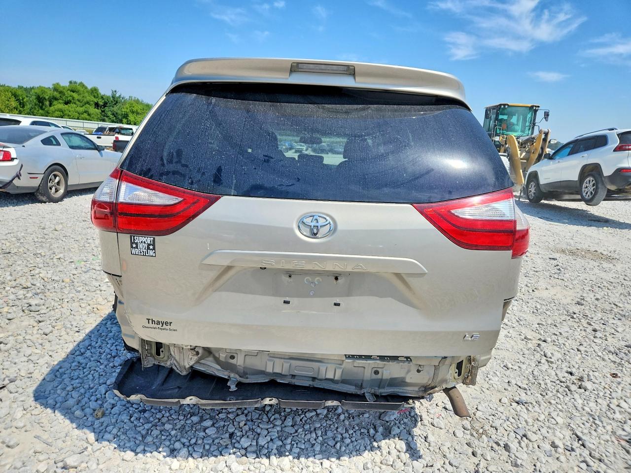 2015 Toyota Sienna Le Cream vin: 5TDKK3DC9FS533866