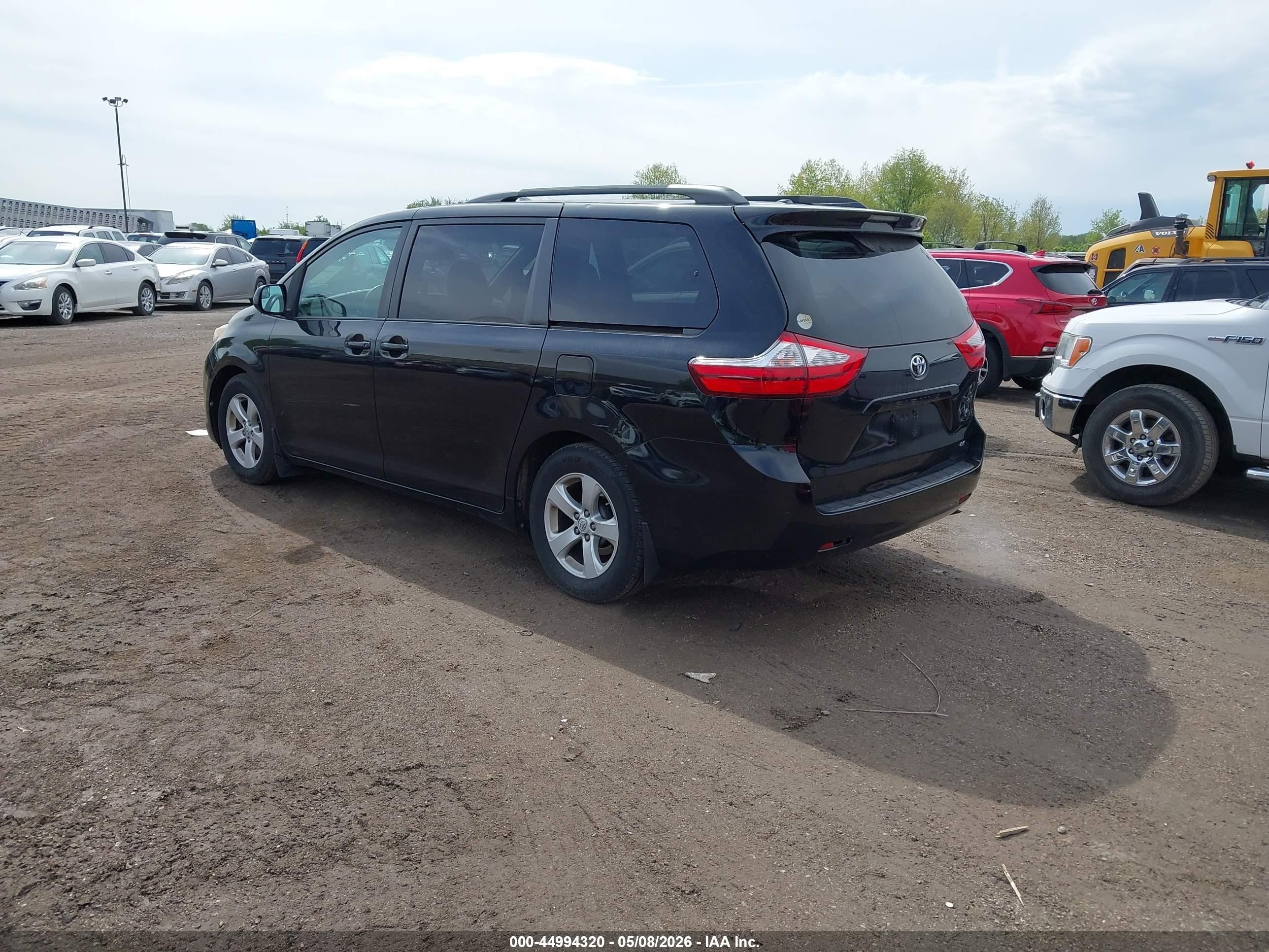 2015 Toyota Sienna Le 8 Passenger Black vin: 5TDKK3DC9FS581030