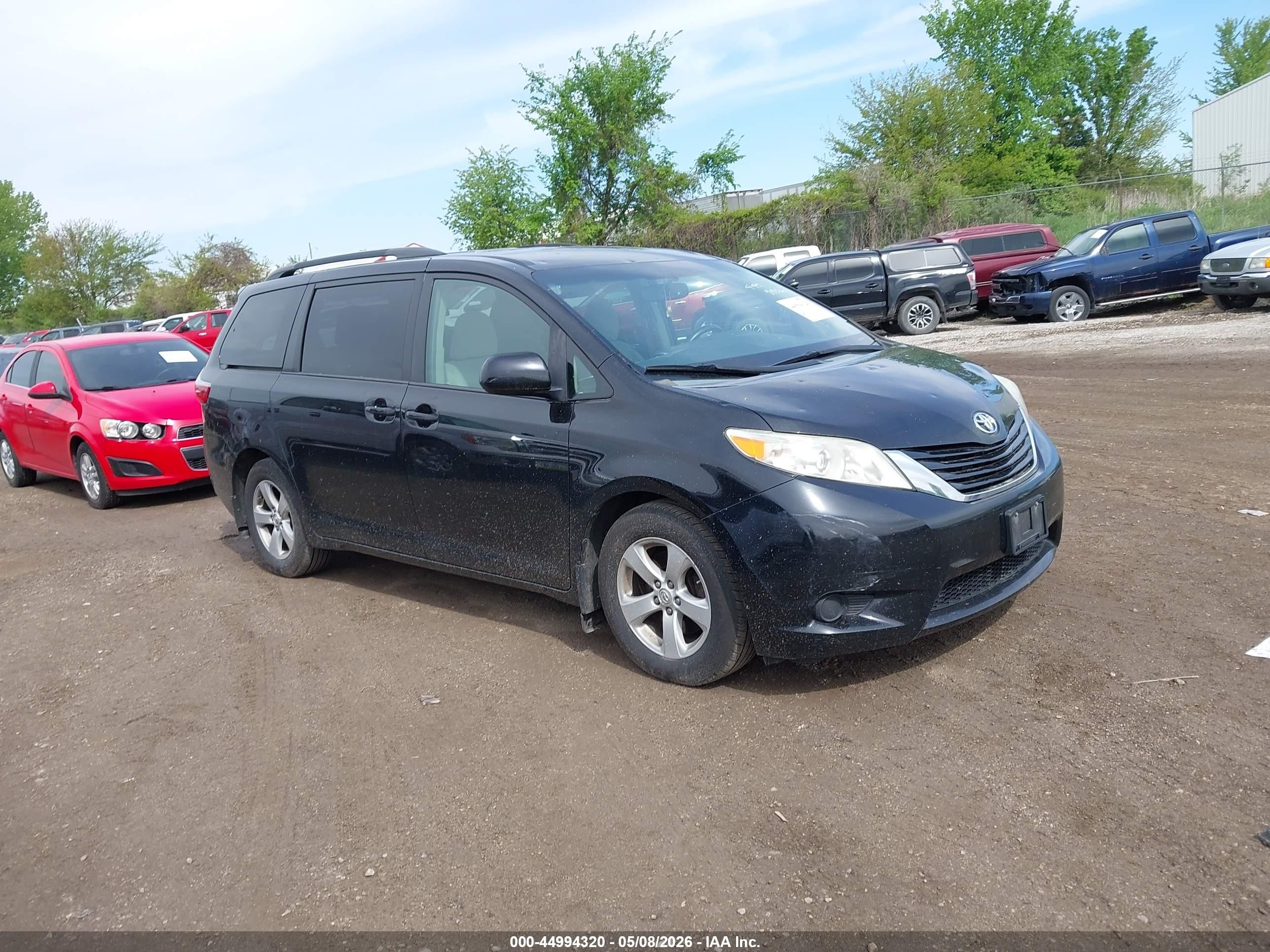 2015 Toyota Sienna Le 8 Passenger Black vin: 5TDKK3DC9FS581030