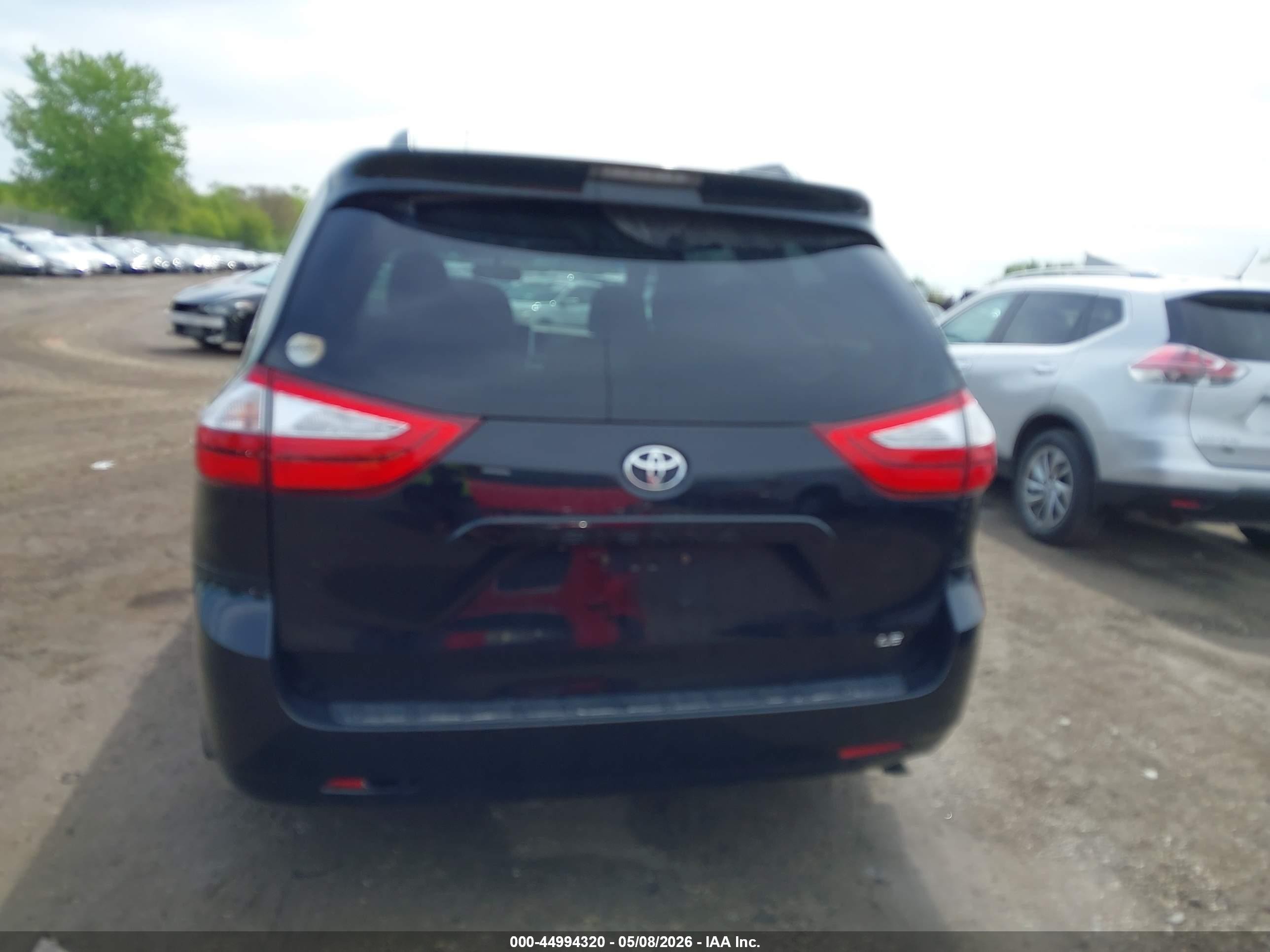 2015 Toyota Sienna Le 8 Passenger Black vin: 5TDKK3DC9FS581030