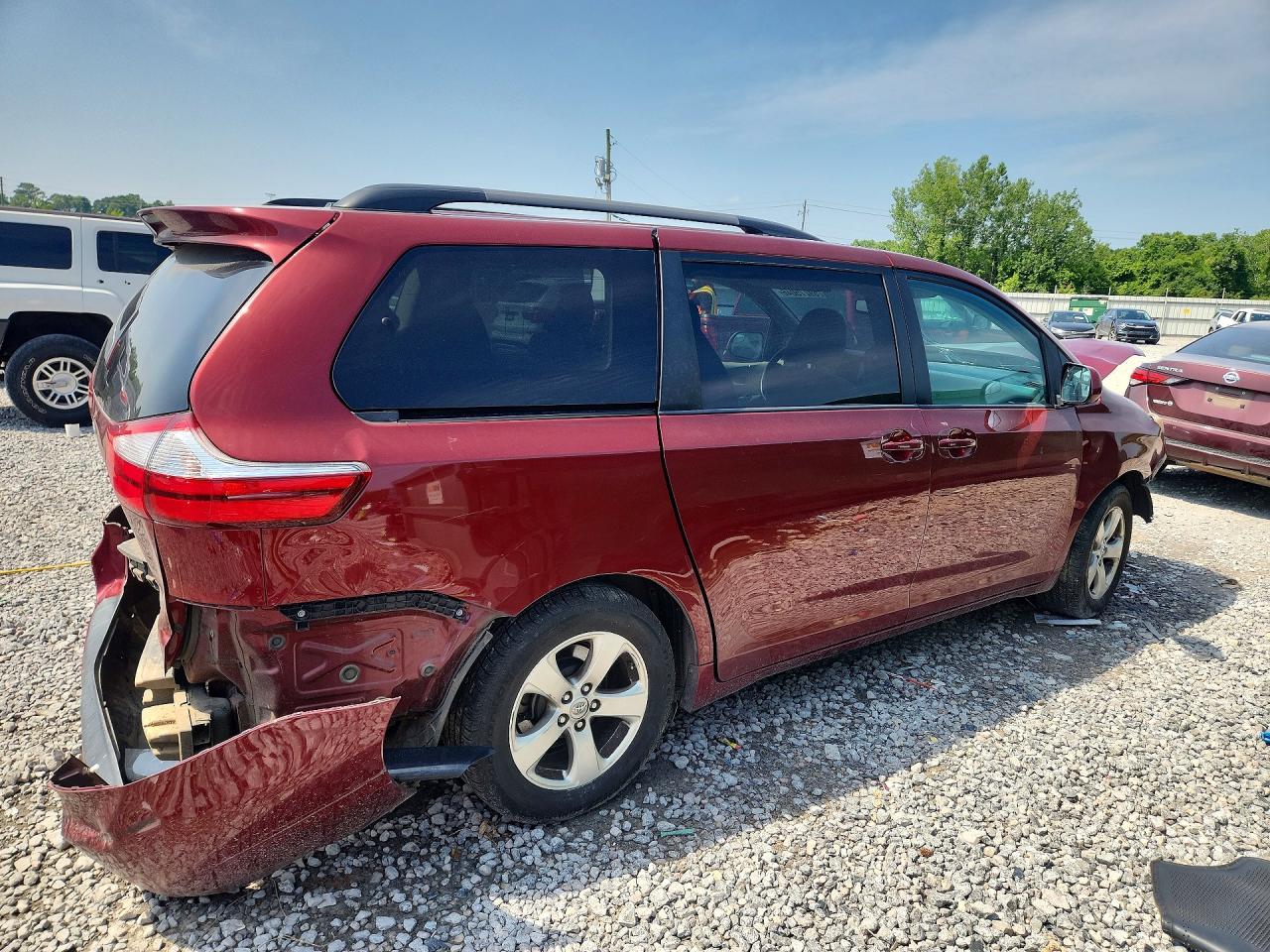 2015 Toyota Sienna Le Бордовый vin: 5TDKK3DC9FS592061