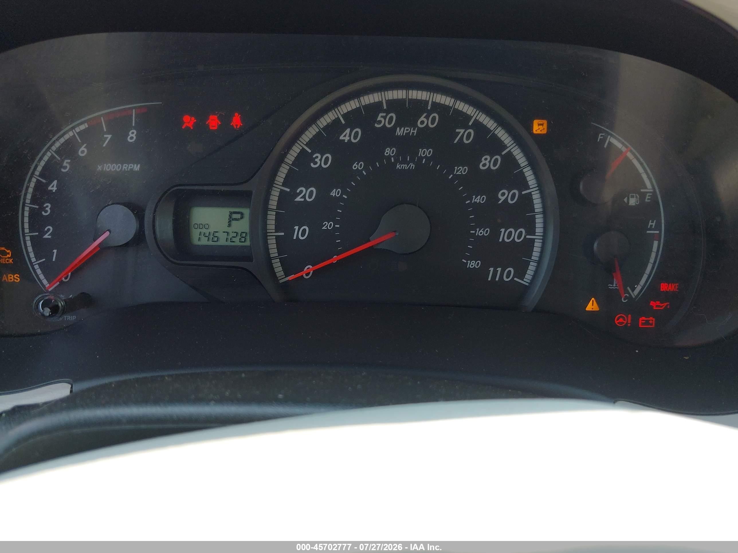 2011 Toyota Sienna Le V6 Silver vin: 5TDKK3DCXBS048842