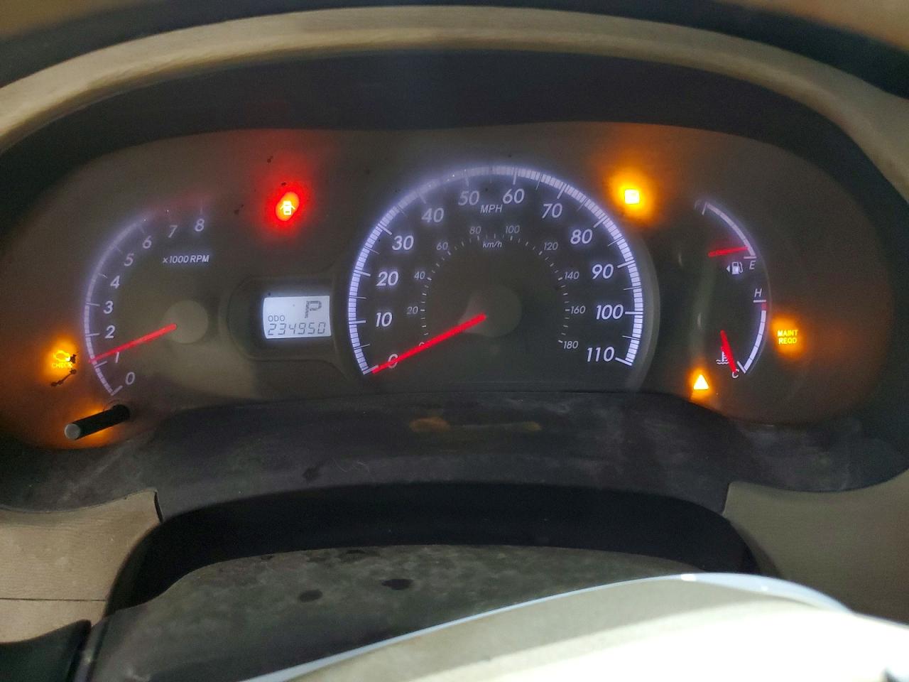 2011 Toyota Sienna Le Tan vin: 5TDKK3DCXBS062658
