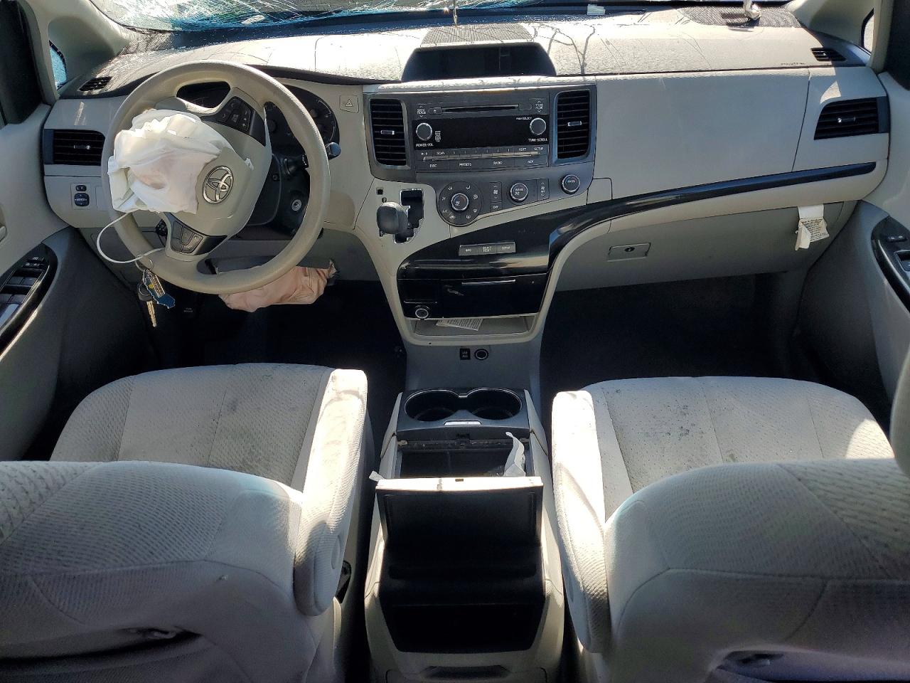 2012 Toyota Sienna Le Черный vin: 5TDKK3DCXCS207392
