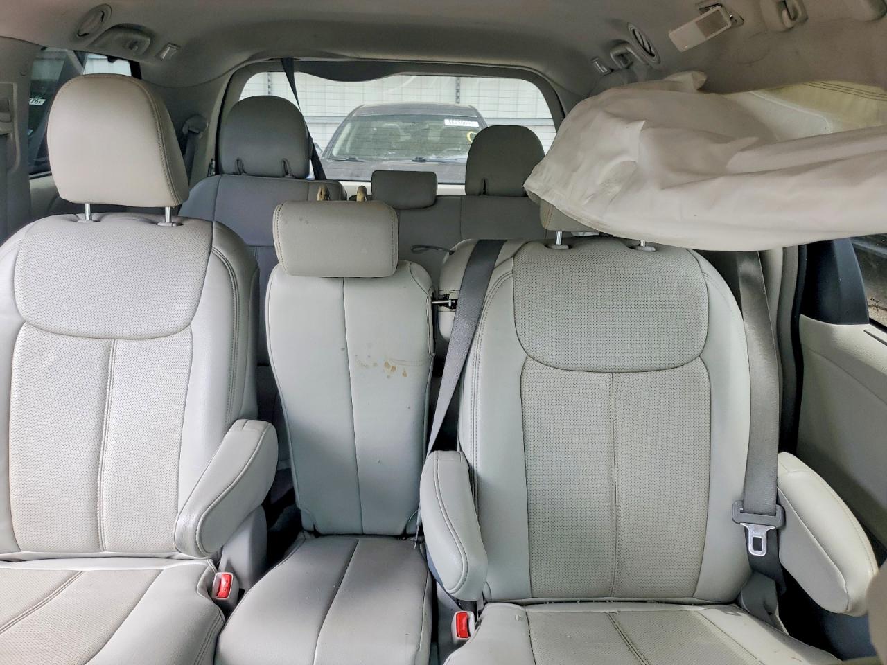 2012 Toyota Sienna Le Blue vin: 5TDKK3DCXCS224516