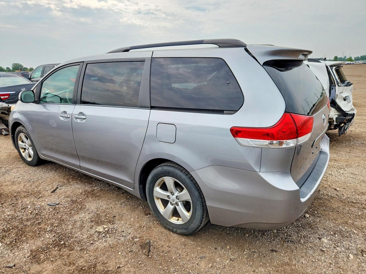 2012 Toyota Sienna Le Gray vin: 5TDKK3DCXCS266734