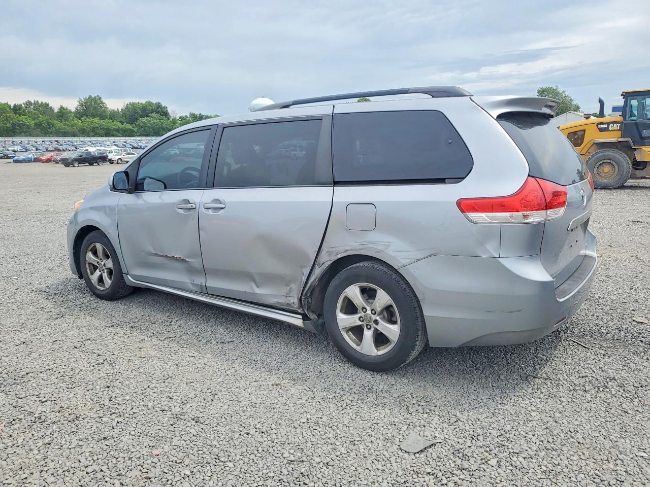 2012 Toyota Sienna Le Gray vin: 5TDKK3DCXCS271559