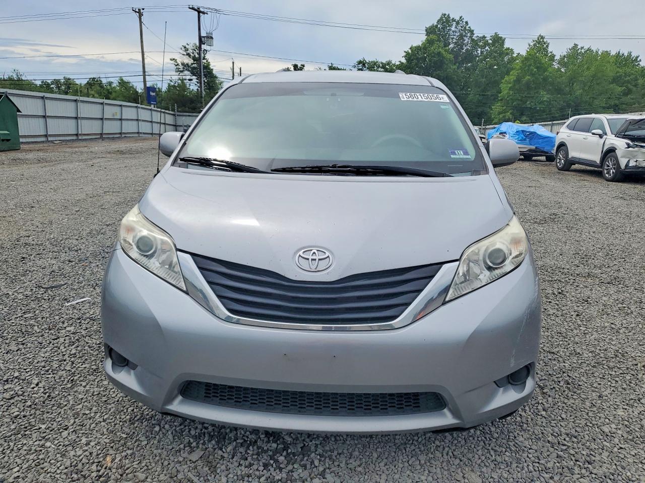 2012 Toyota Sienna Le Gray vin: 5TDKK3DCXCS271559