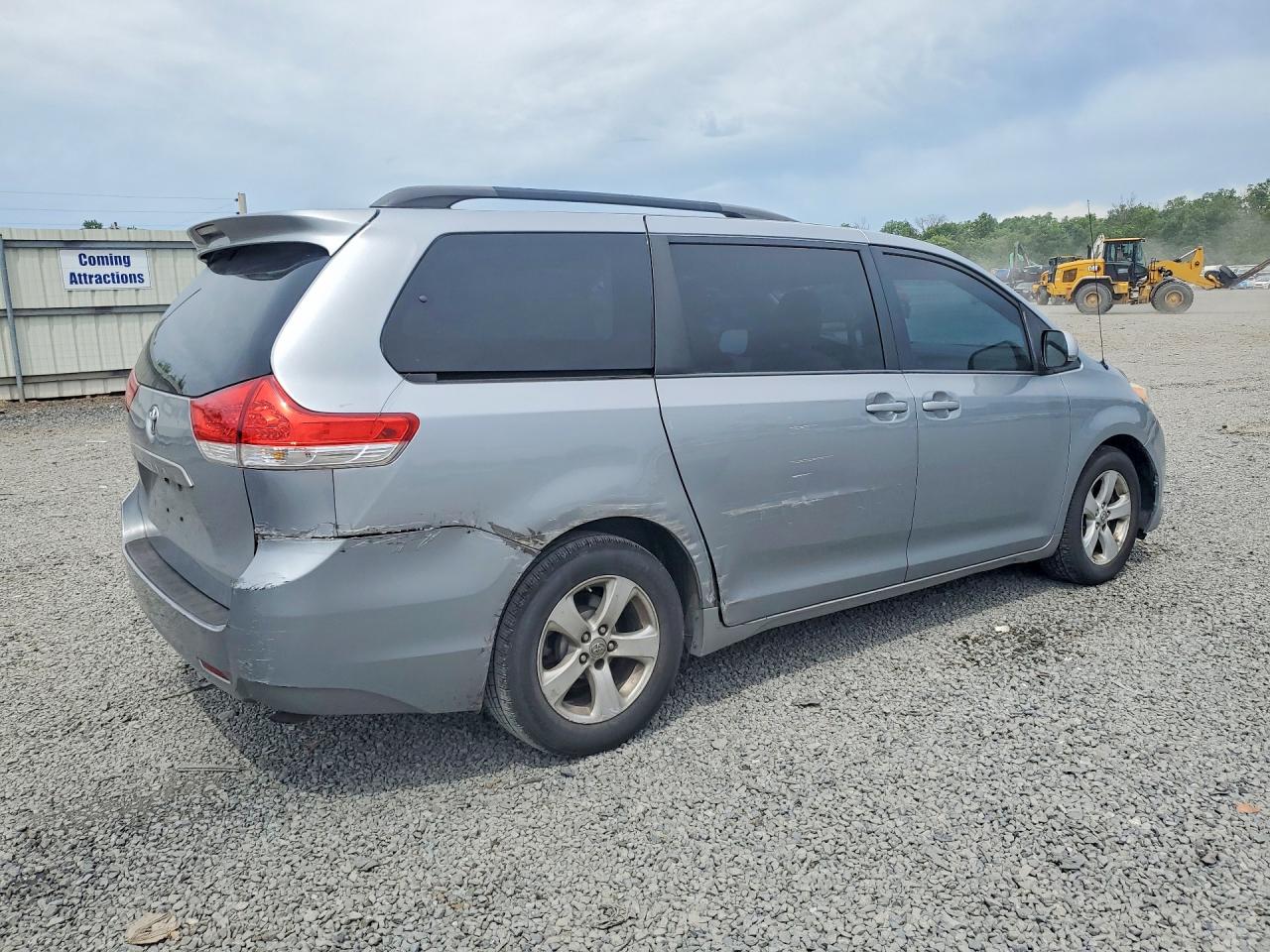 2012 Toyota Sienna Le Gray vin: 5TDKK3DCXCS271559