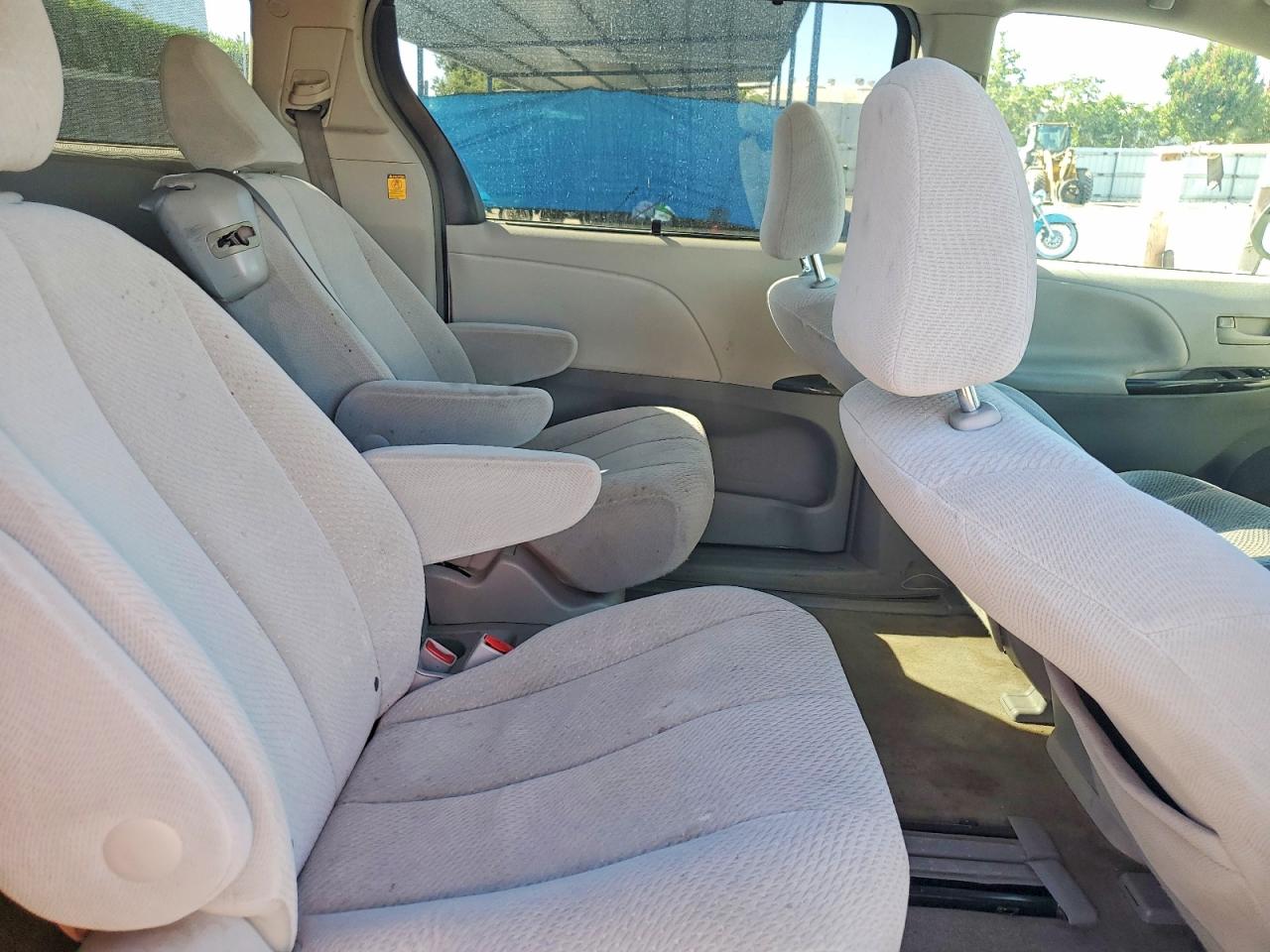 2013 Toyota Sienna Le Burgundy vin: 5TDKK3DCXDS379441