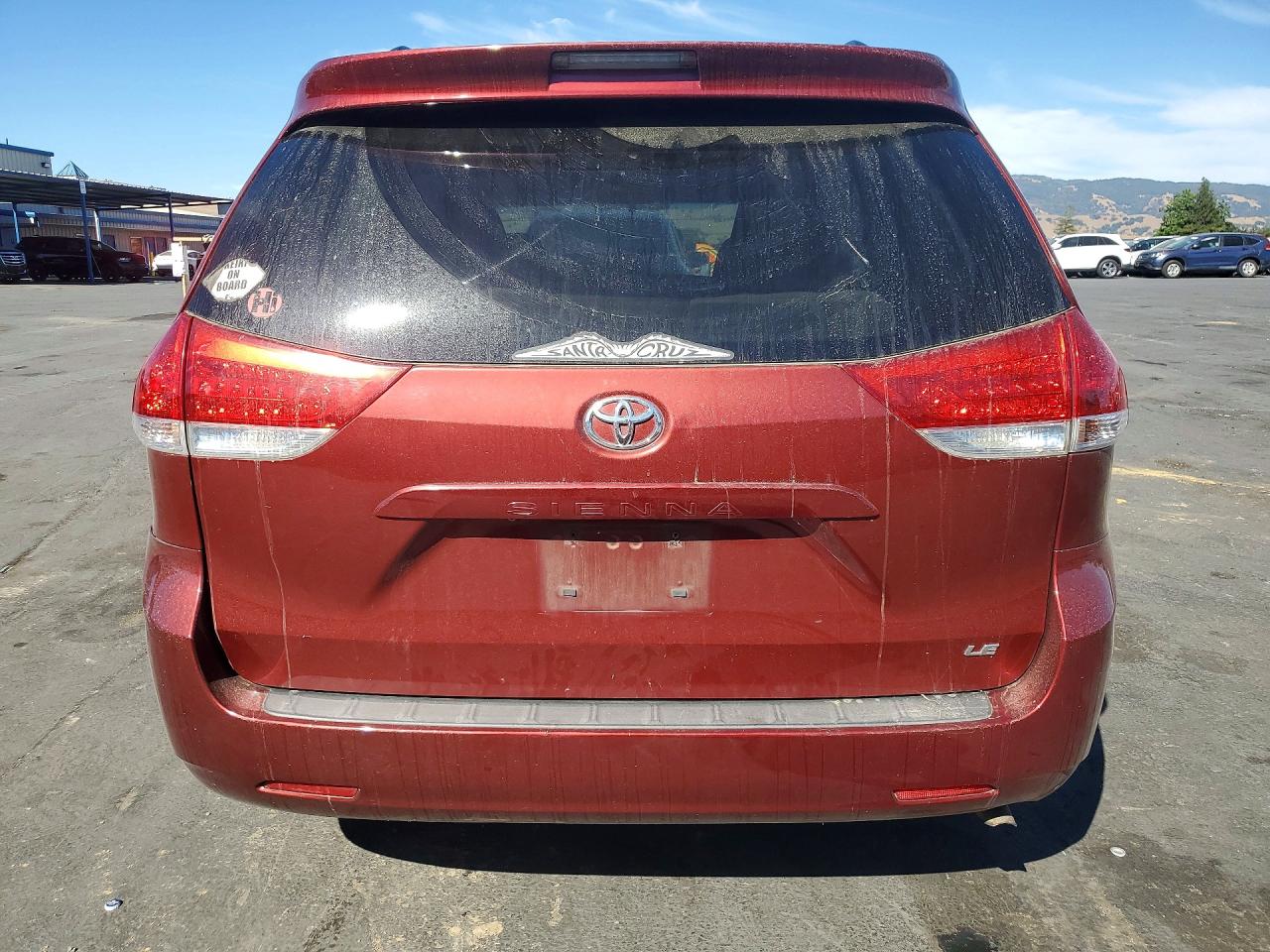 2013 Toyota Sienna Le Burgundy vin: 5TDKK3DCXDS379441