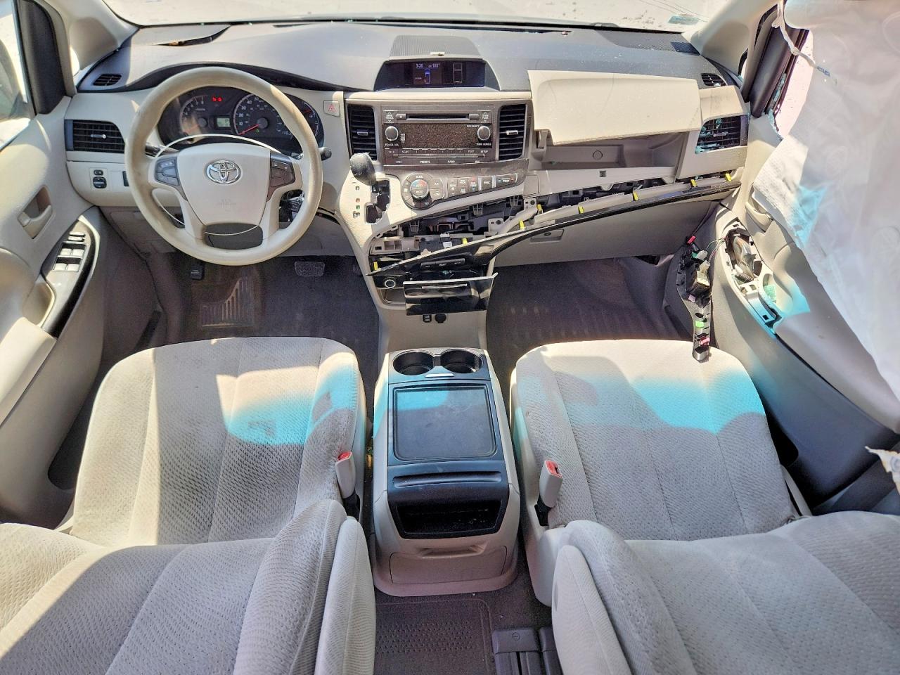 2013 Toyota Sienna Le Blue vin: 5TDKK3DCXDS382565