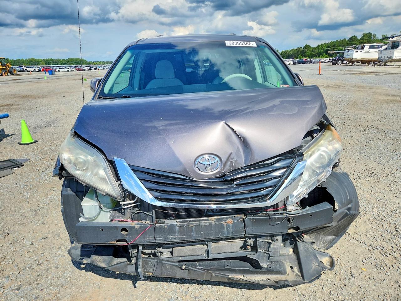 2013 Toyota Sienna Car Серый vin: 5TDKK3DCXDS388351