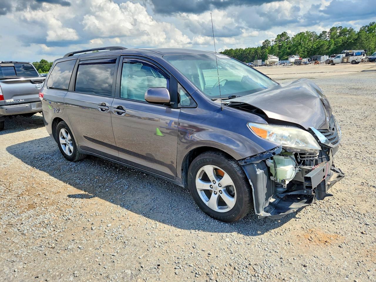 2013 Toyota Sienna Car Серый vin: 5TDKK3DCXDS388351