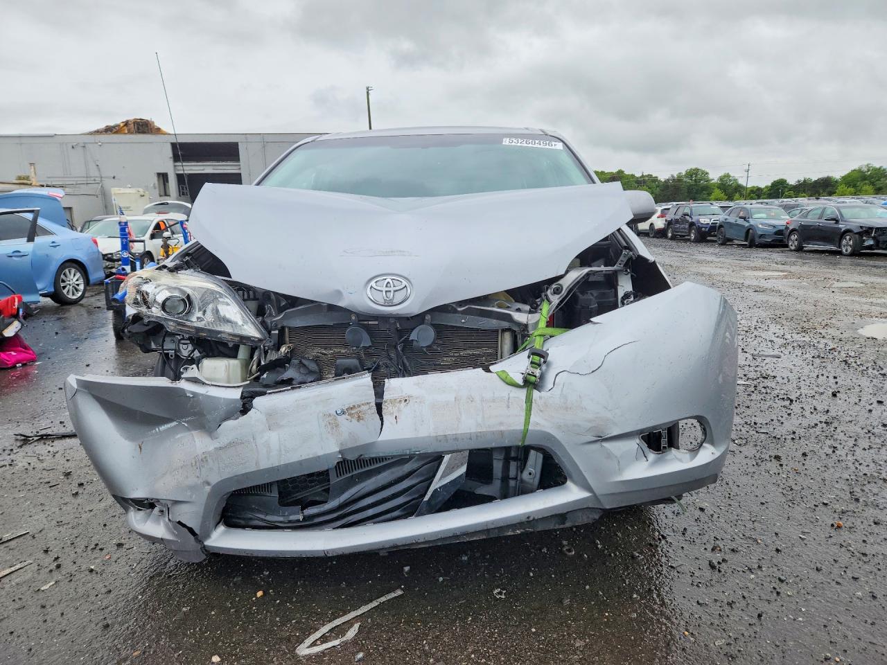 2013 Toyota Sienna Le Синий vin: 5TDKK3DCXDS390973