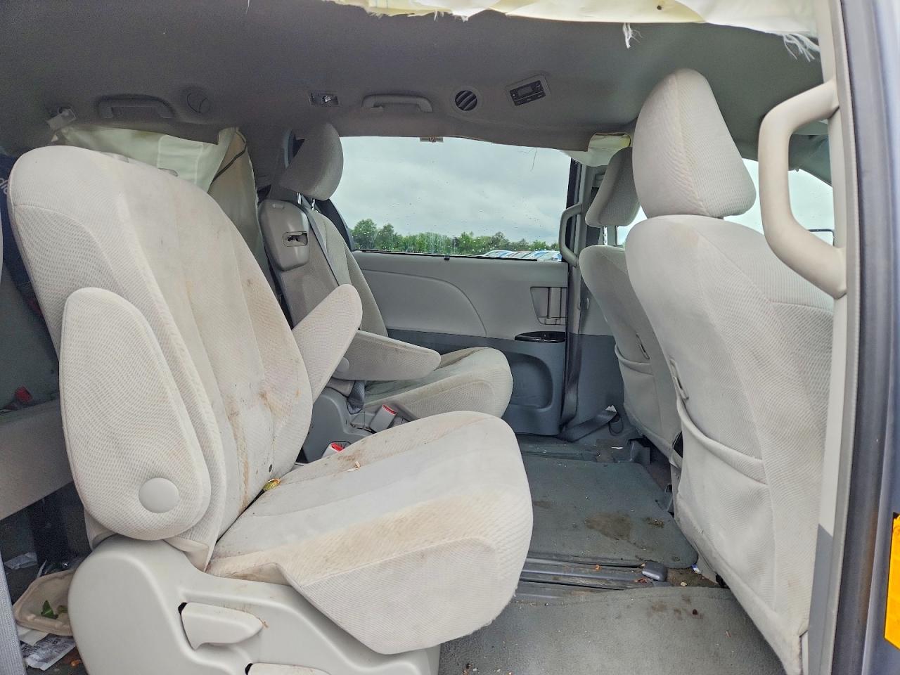 2013 Toyota Sienna Le Синий vin: 5TDKK3DCXDS390973