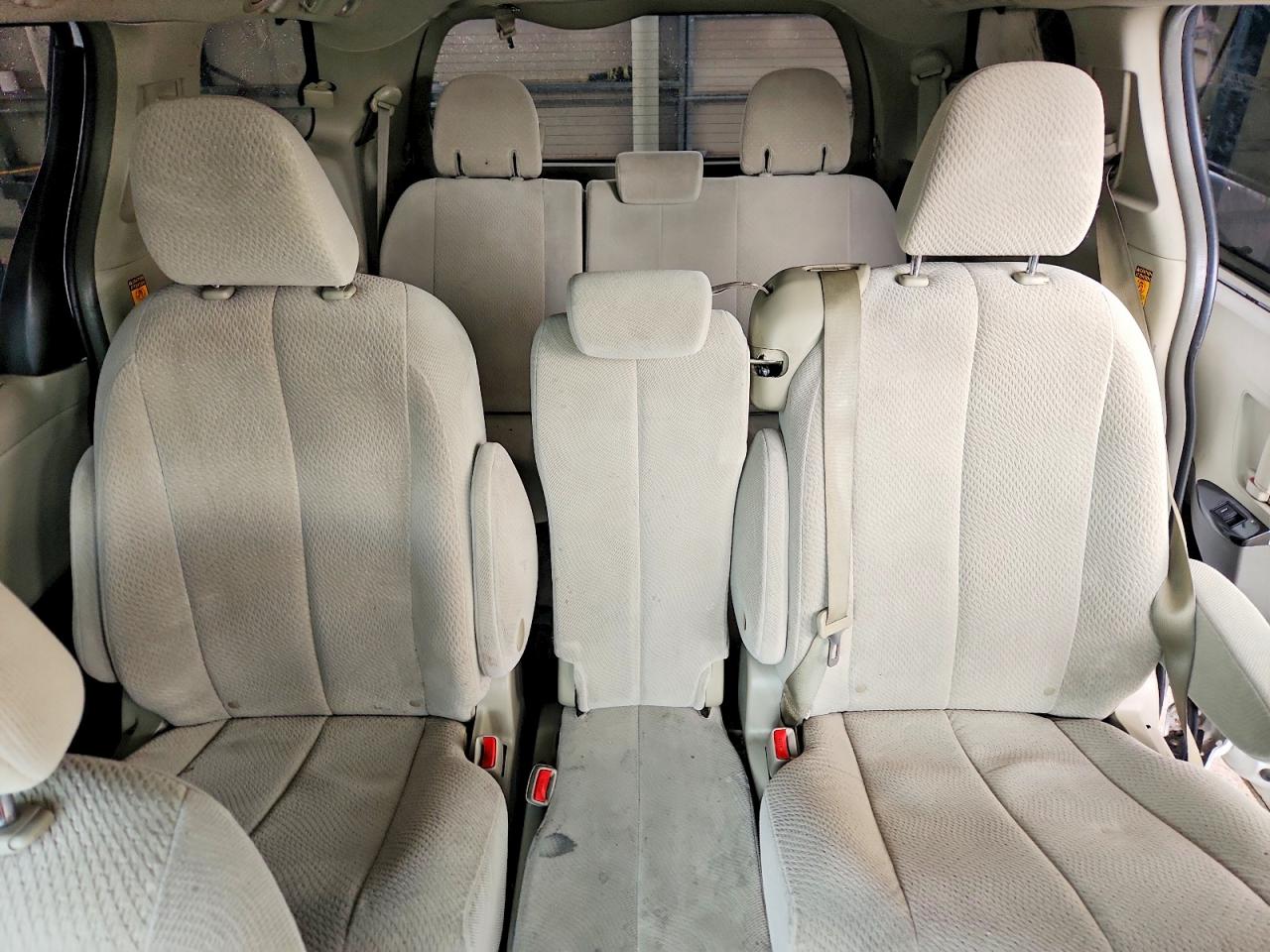 2014 Toyota Sienna Le Белый vin: 5TDKK3DCXES463020