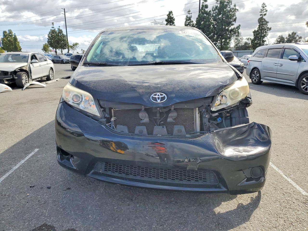 2014 Toyota Sienna Черный vin: 5TDKK3DCXES477113