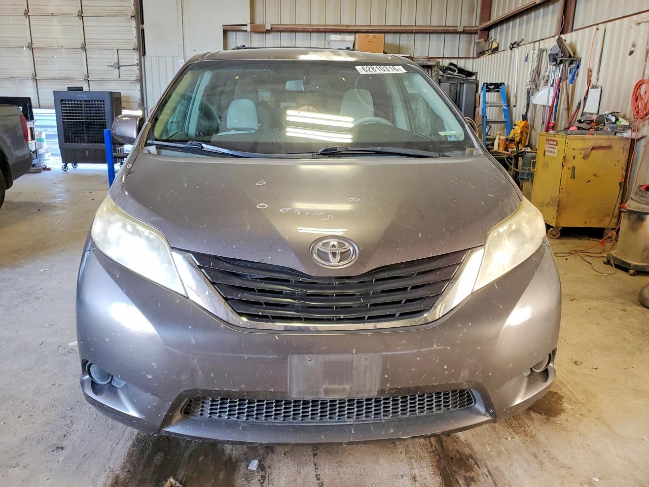 2014 Toyota Sienna Le Gray vin: 5TDKK3DCXES484028