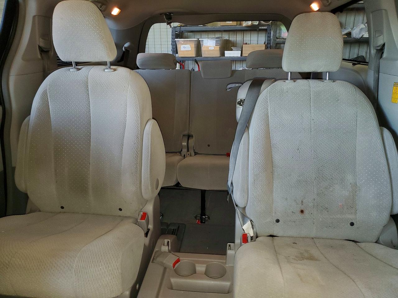 2014 Toyota Sienna Le Gray vin: 5TDKK3DCXES484028