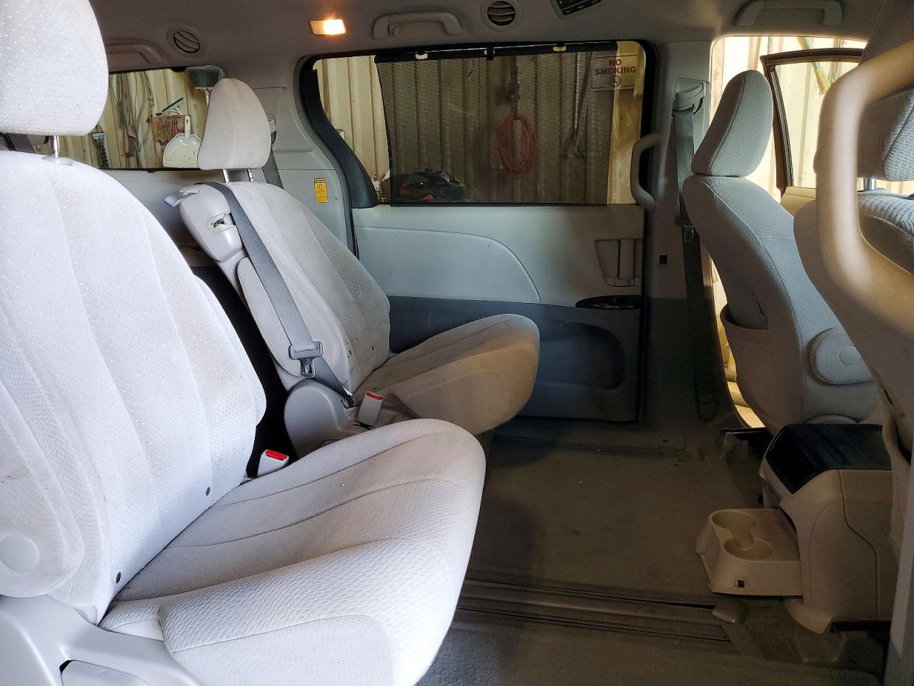 2014 Toyota Sienna Le Gray vin: 5TDKK3DCXES484028