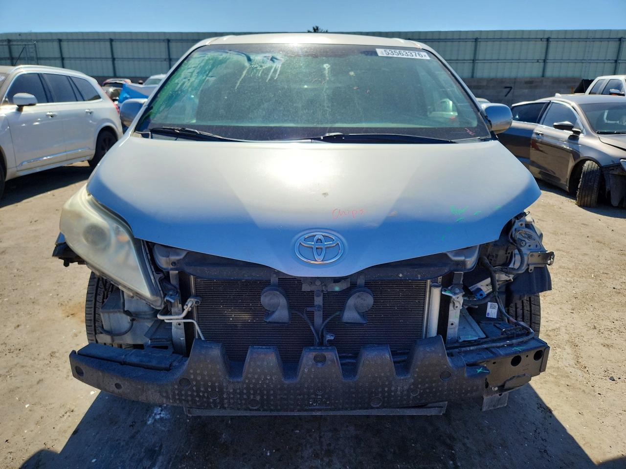 2015 Toyota Sienna Le Silver vin: 5TDKK3DCXFS558467