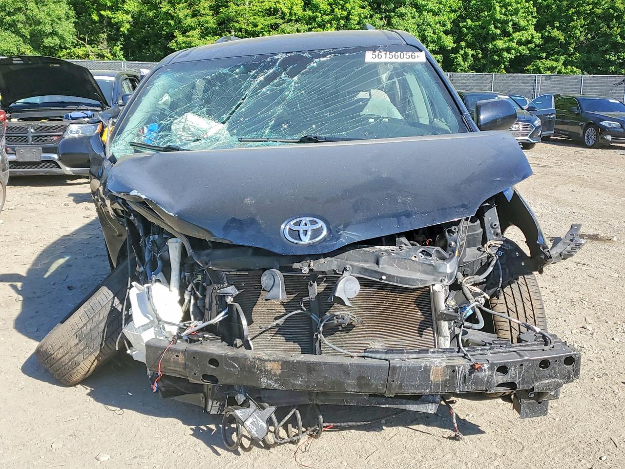 2015 Toyota Sienna Le Черный vin: 5TDKK3DCXFS589637