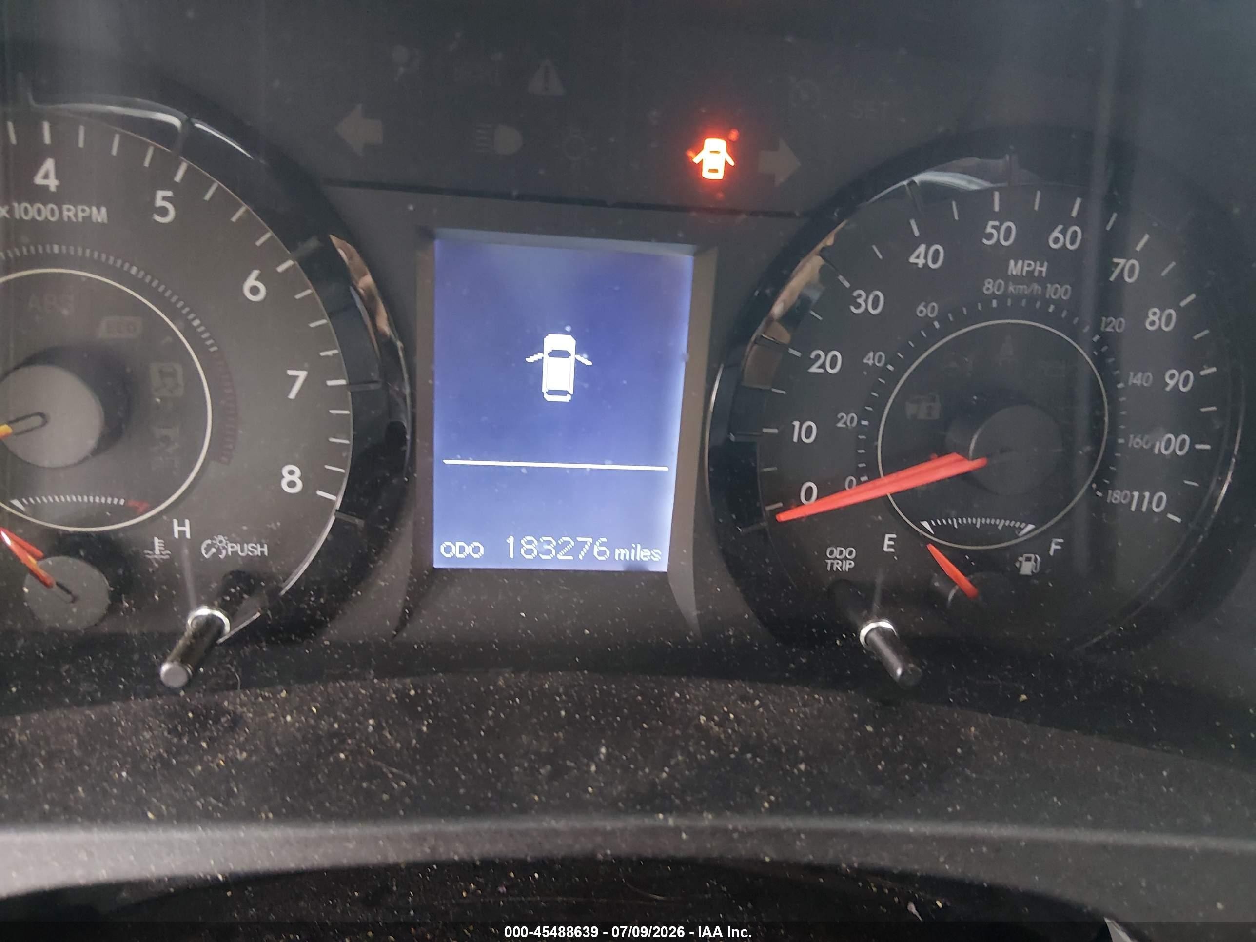 2015 Toyota Sienna Le 8 Passenger Серебряный vin: 5TDKK3DCXFS611829