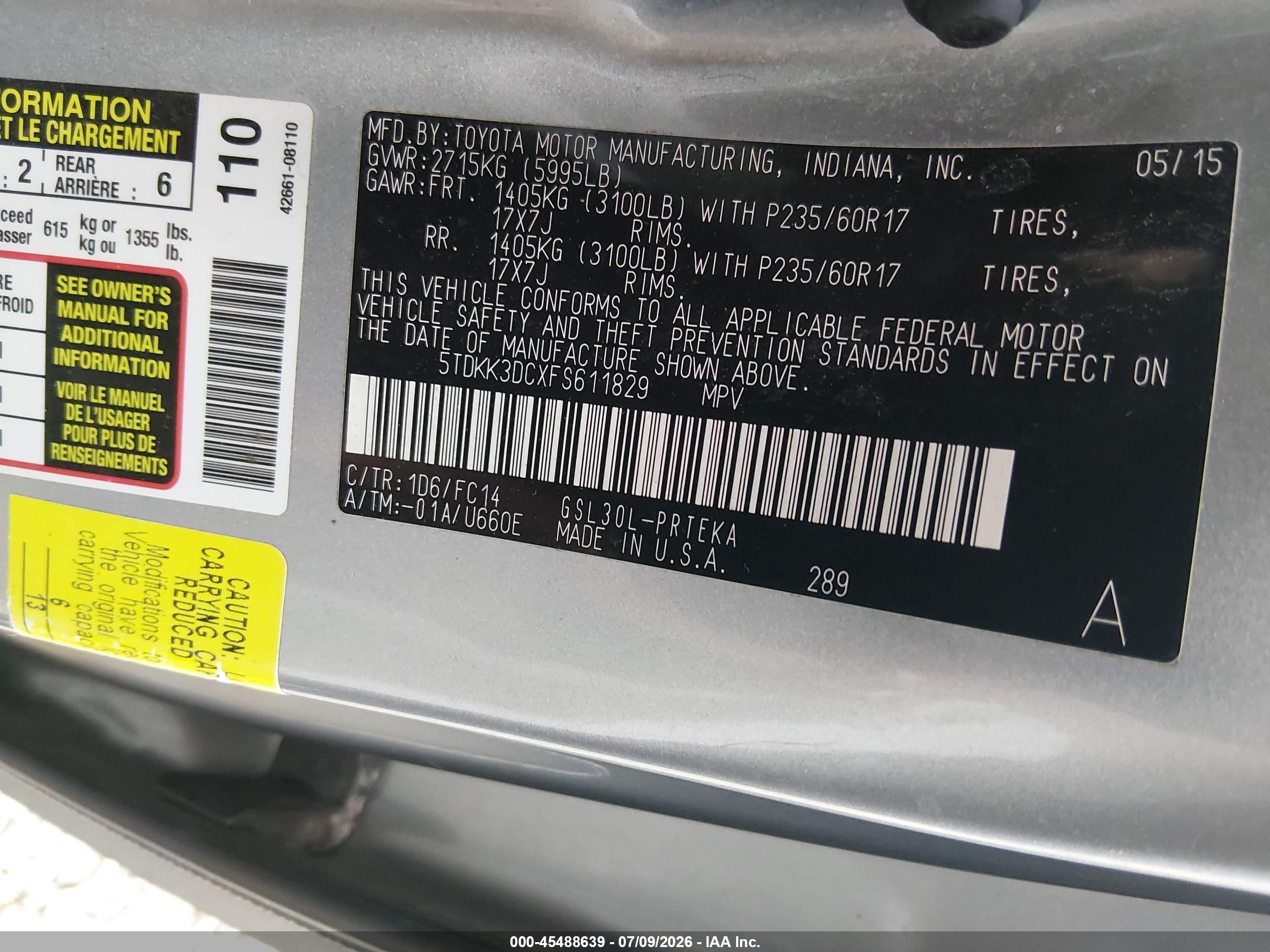 2015 Toyota Sienna Le 8 Passenger Серебряный vin: 5TDKK3DCXFS611829