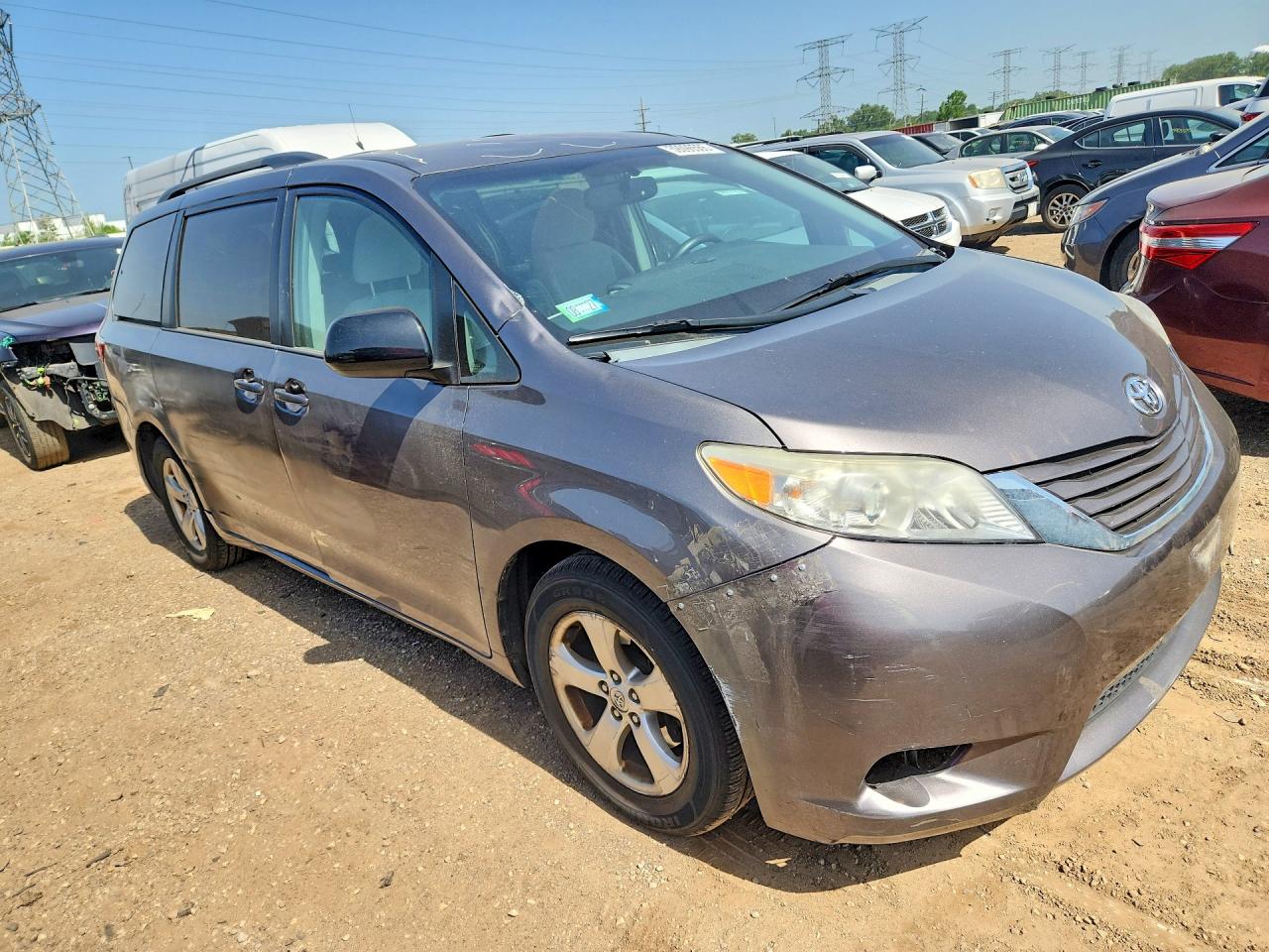 2015 Toyota Sienna Le Gray vin: 5TDKK3DCXFS613015