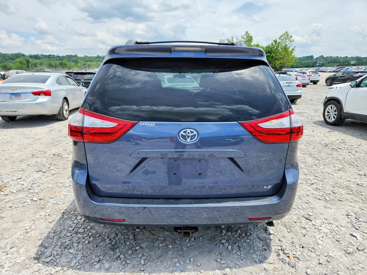 2015 Toyota Sienna Le Синий vin: 5TDKK3DCXFS613354