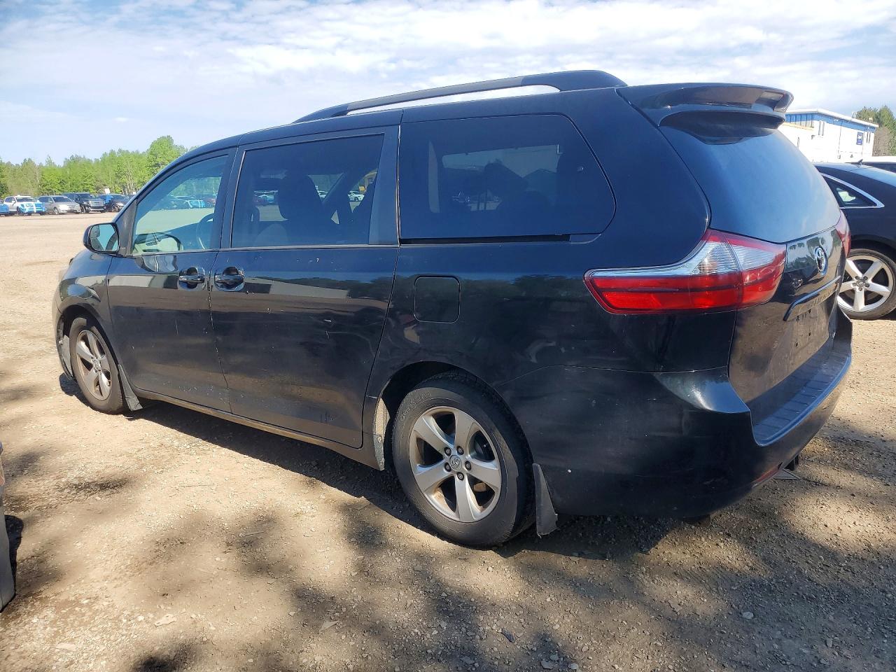 2015 Toyota Sienna Le Gray vin: 5TDKK3DCXFS625469