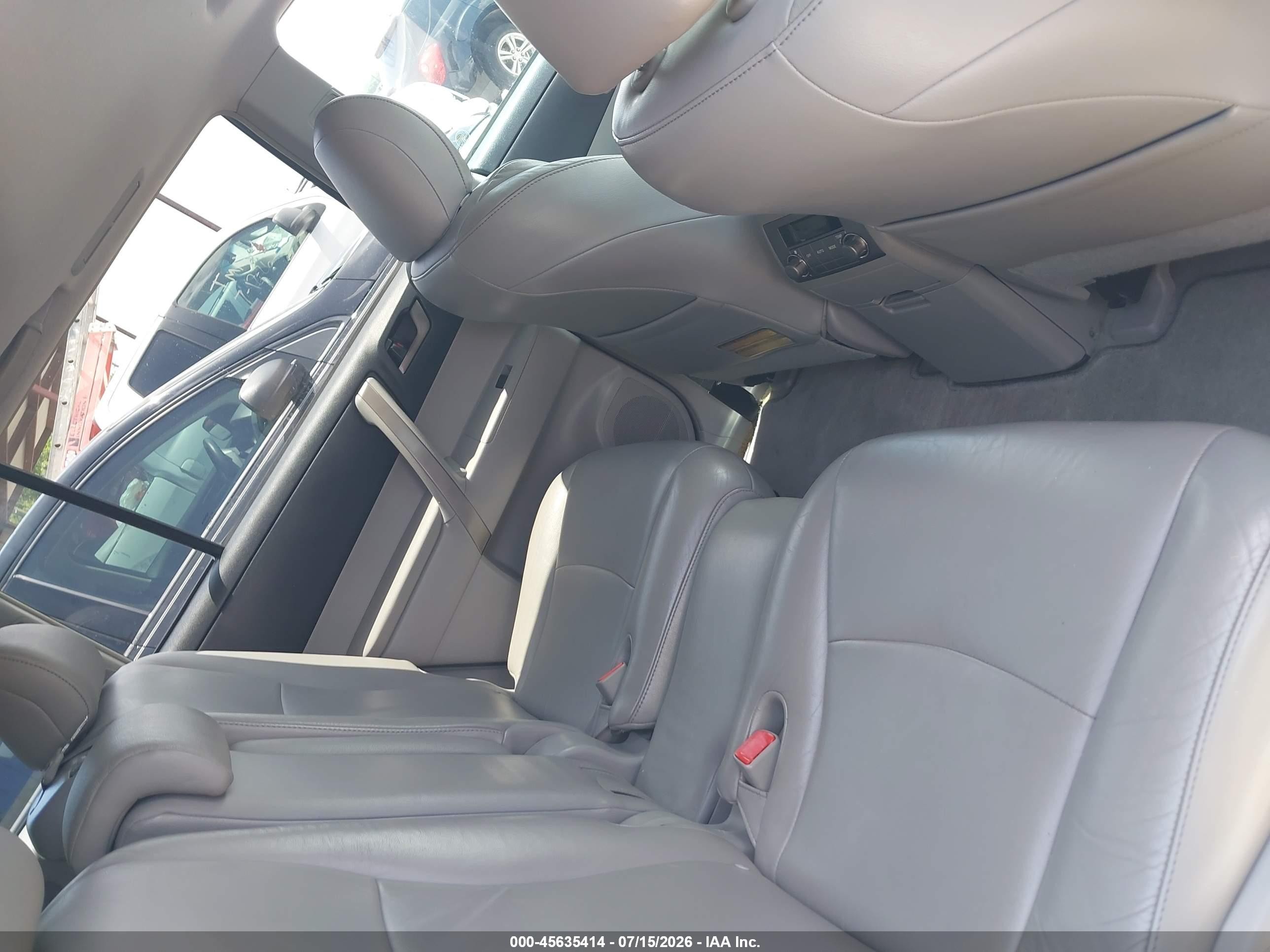 2010 Toyota Highlander Se V6 White vin: 5TDKK3EH0AS008889