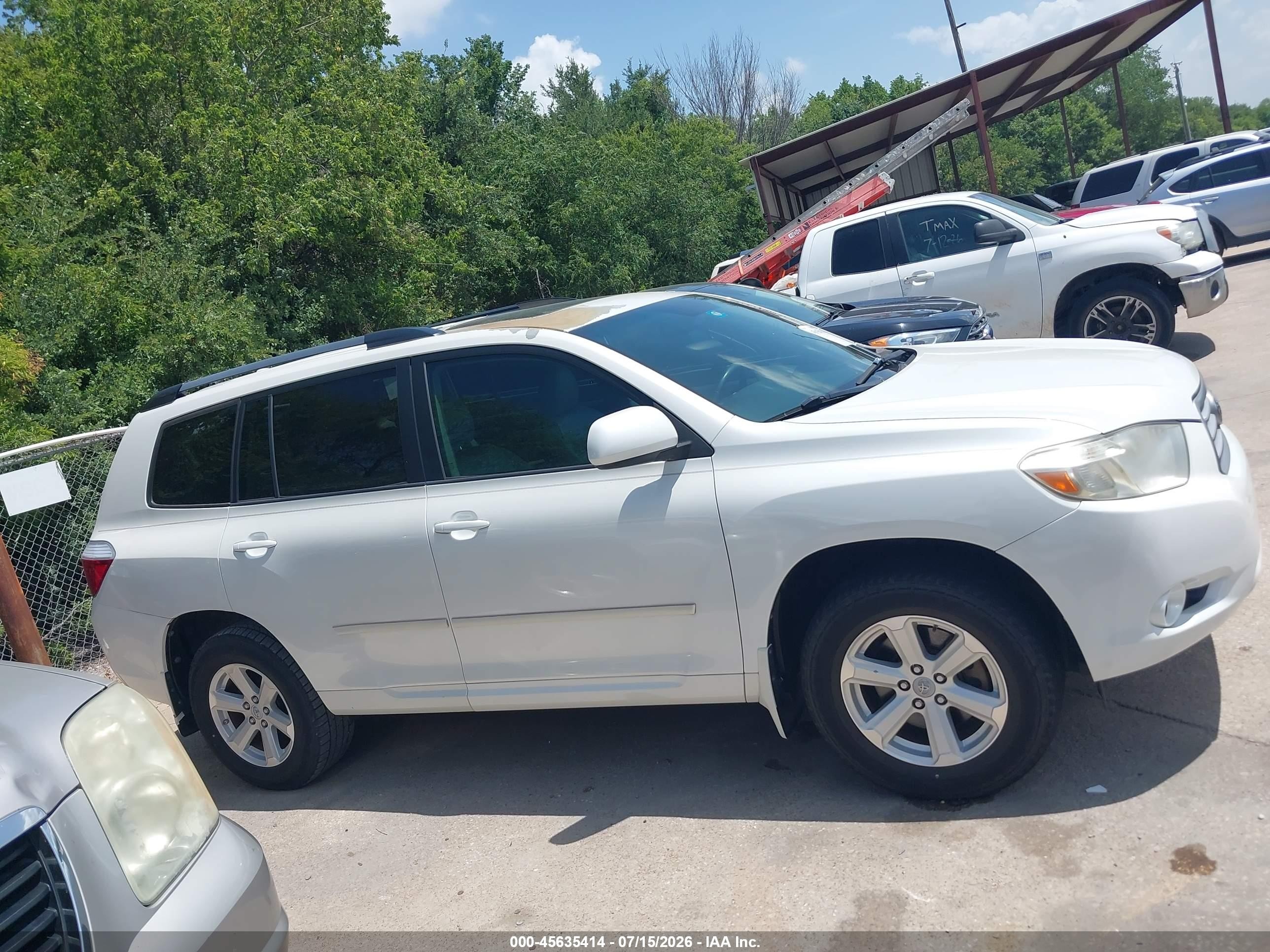 2010 Toyota Highlander Se V6 White vin: 5TDKK3EH0AS008889