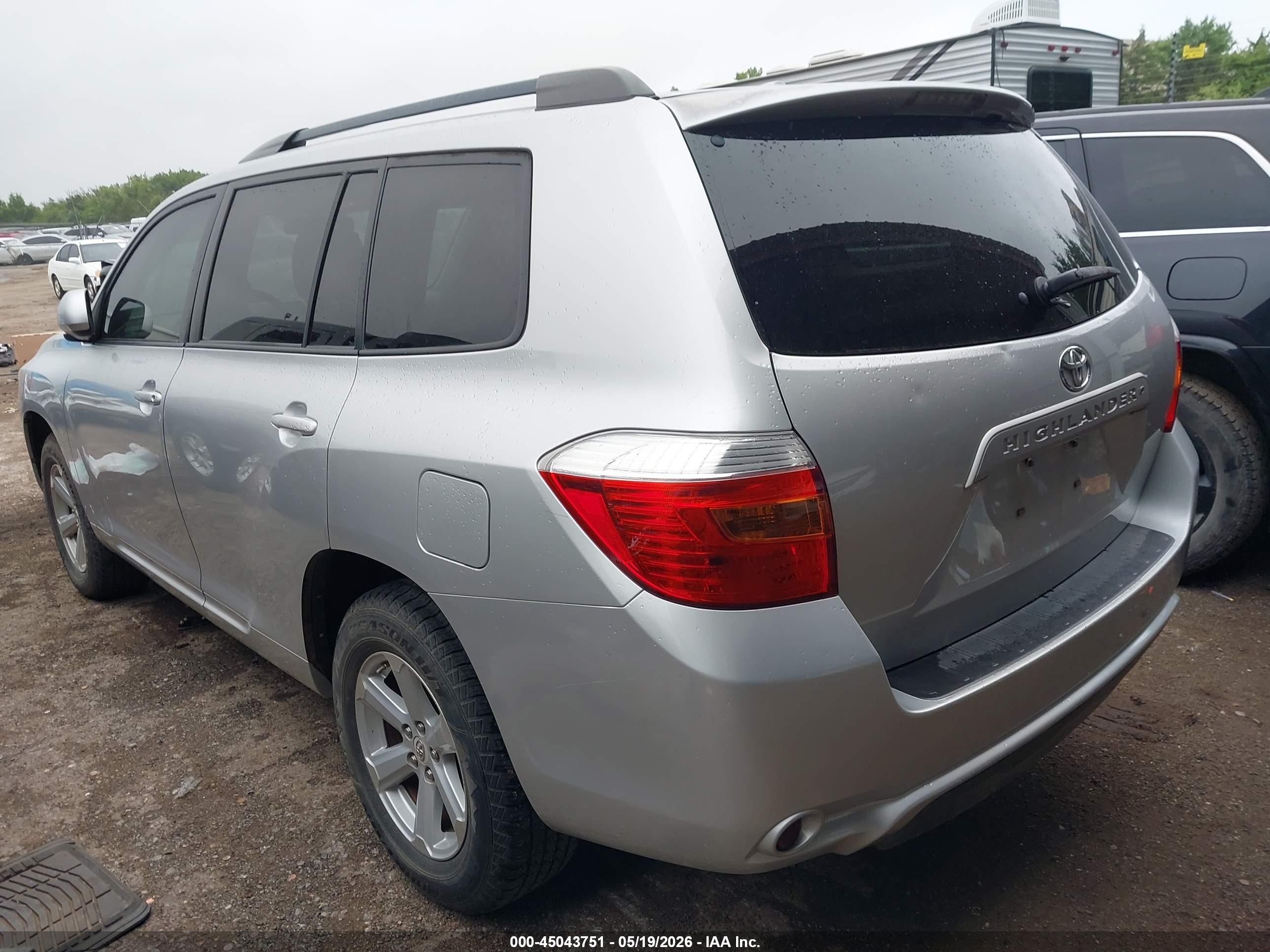 2010 Toyota Highlander Se V6 Серебряный vin: 5TDKK3EH2AS006187