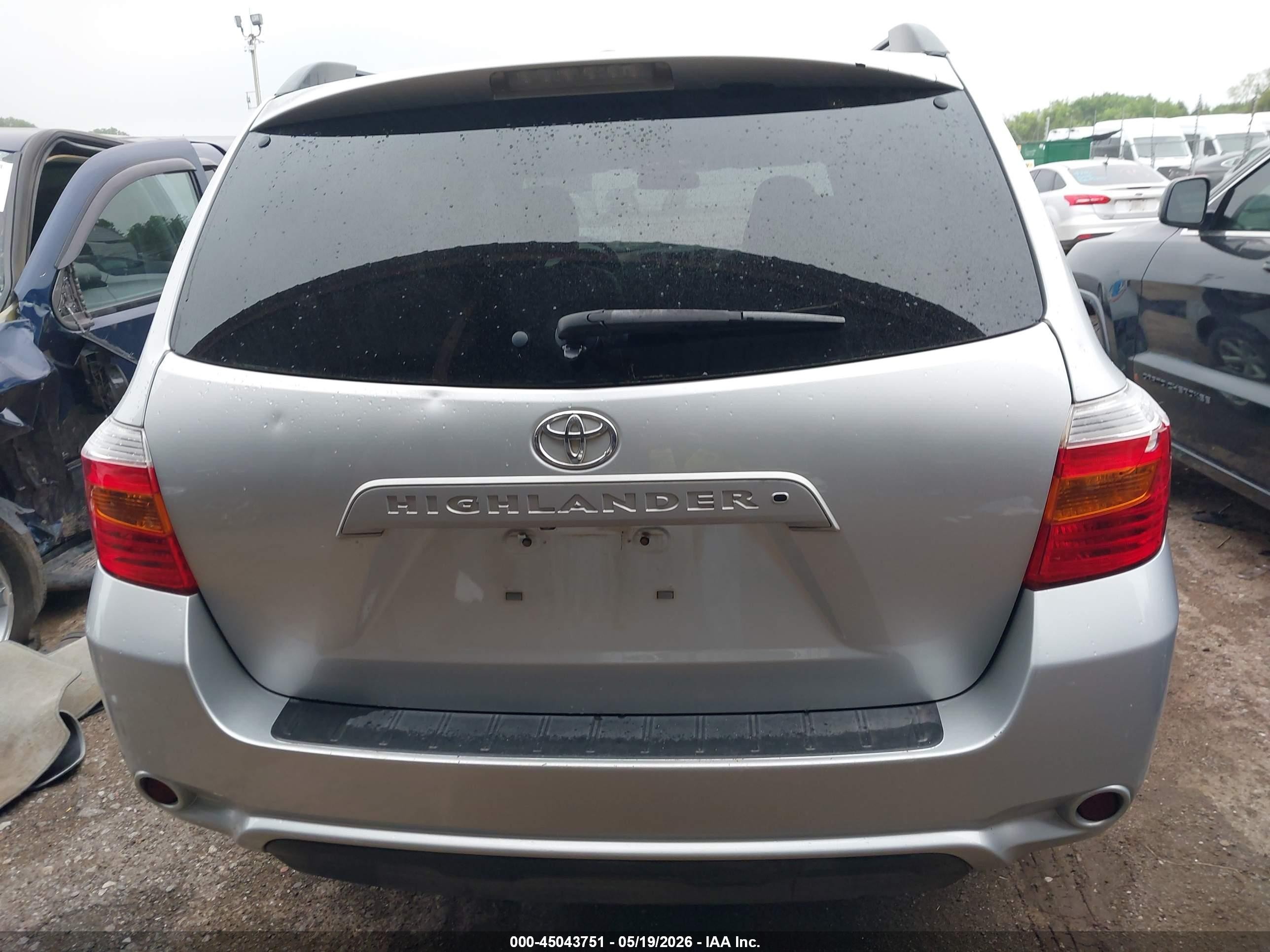 2010 Toyota Highlander Se V6 Серебряный vin: 5TDKK3EH2AS006187