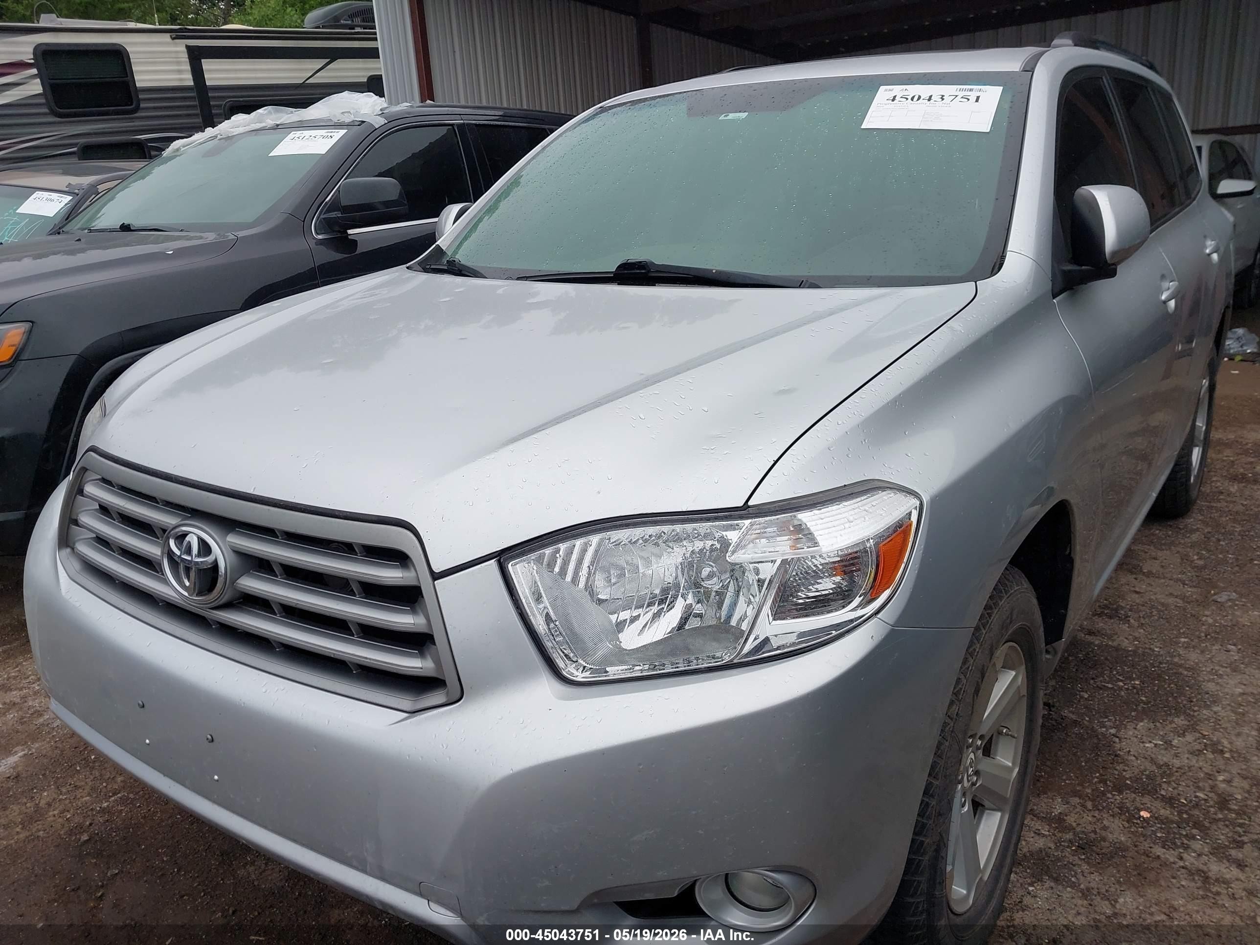 2010 Toyota Highlander Se V6 Серебряный vin: 5TDKK3EH2AS006187