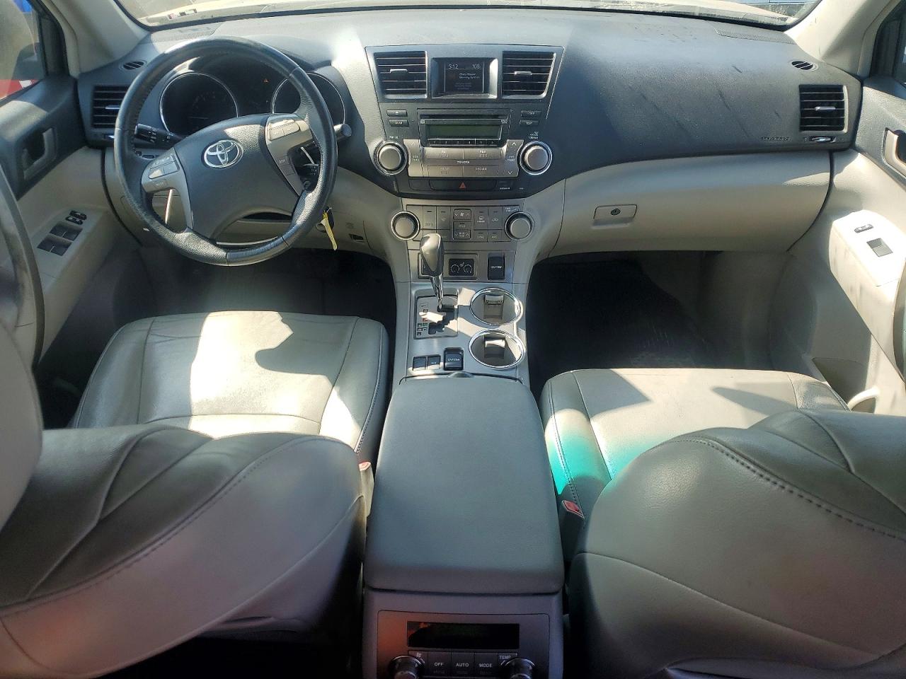2010 Toyota Highlander Se Серый vin: 5TDKK3EH3AS009860