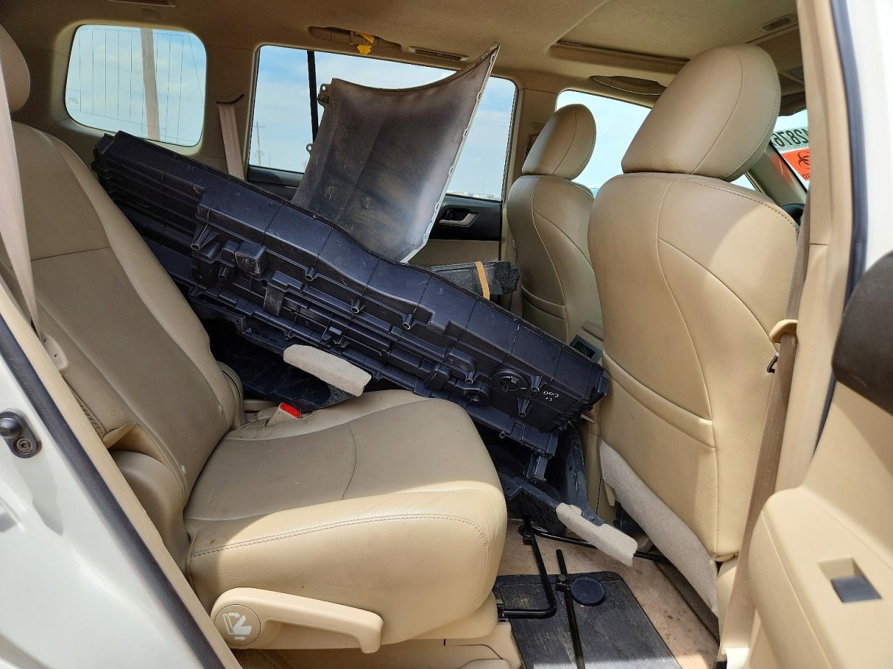 2010 Toyota Highlander Se White vin: 5TDKK3EH4AS022827