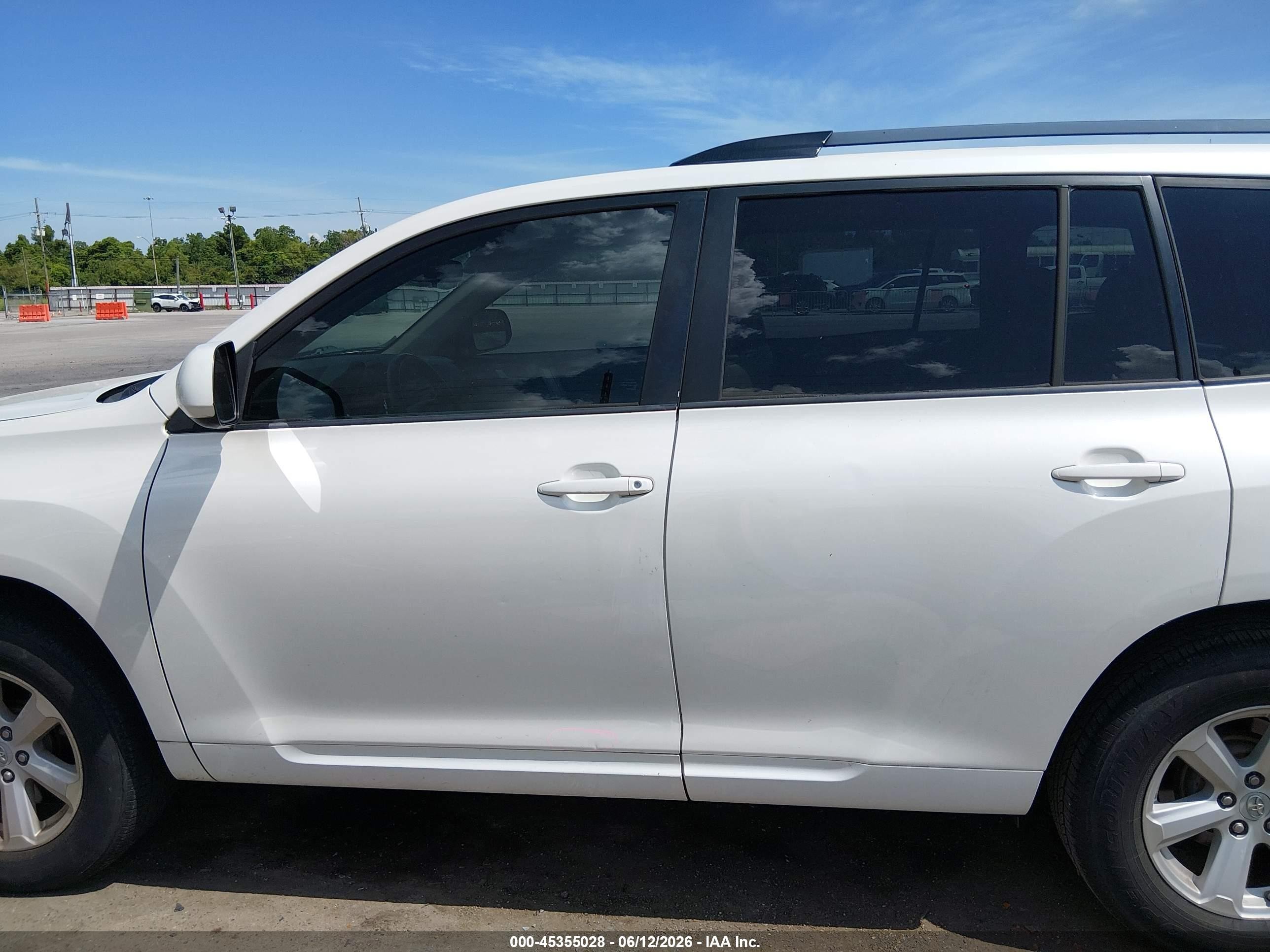 2010 Toyota Highlander Se V6 Белый vin: 5TDKK3EH9AS006056